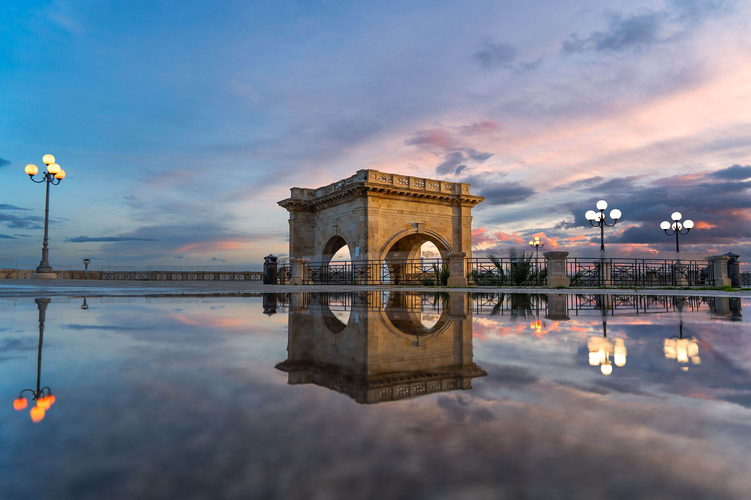 Last light reflection