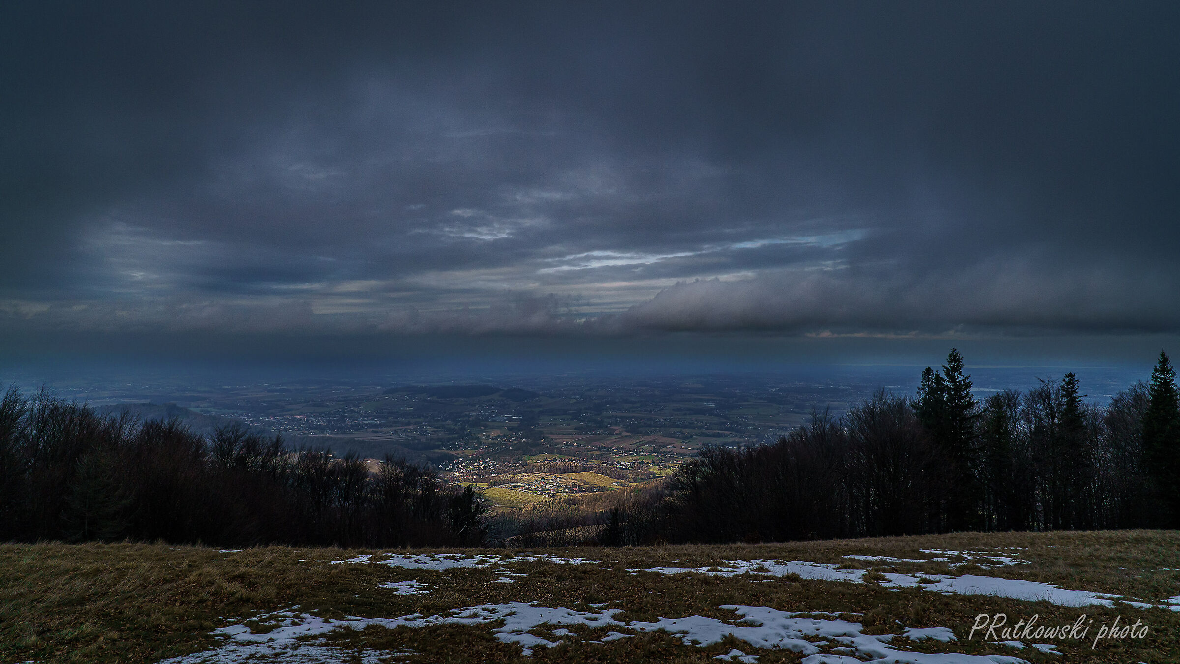 Widok na miasteczko.