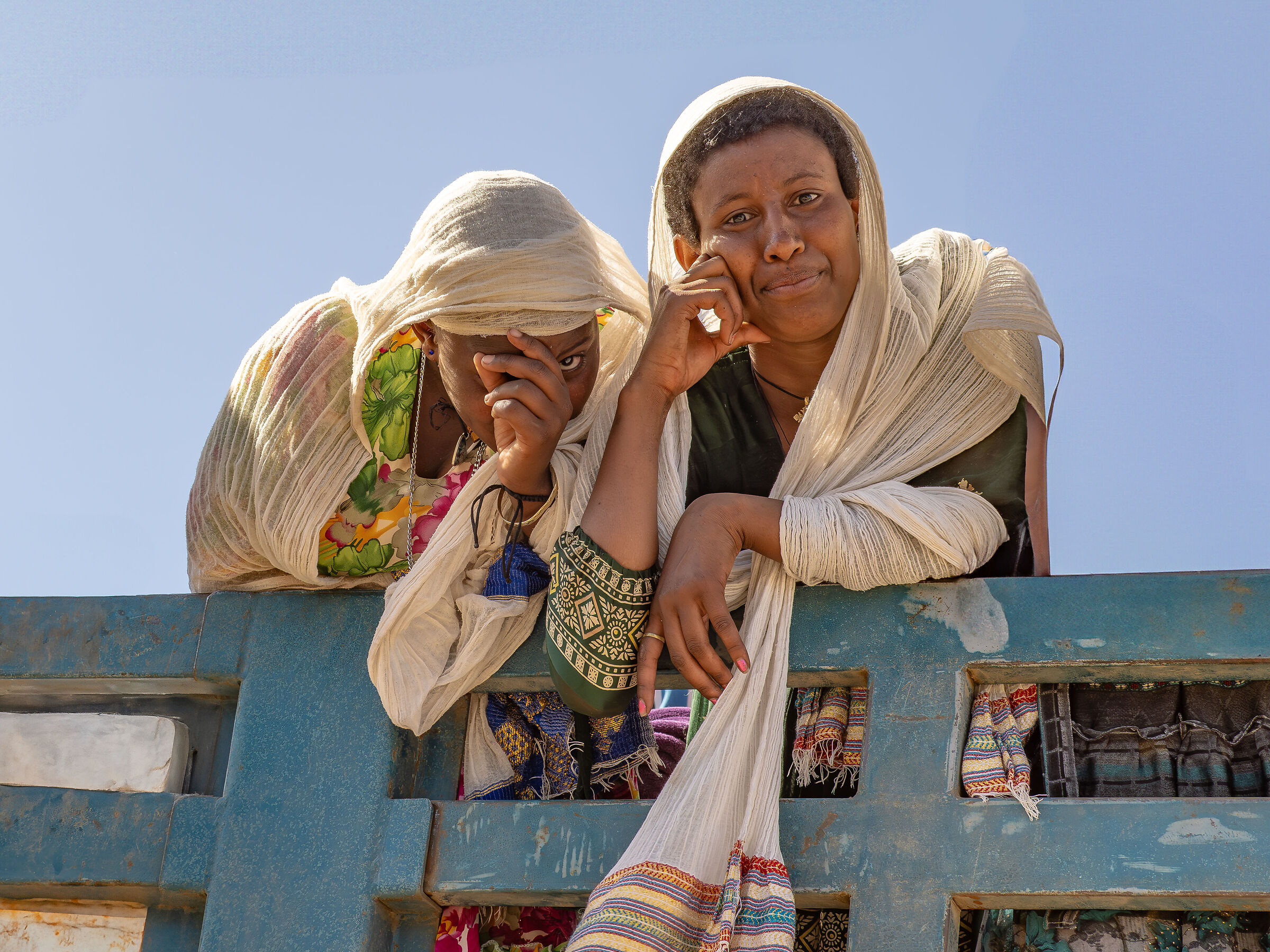 sbirciatina sotto il velo!
