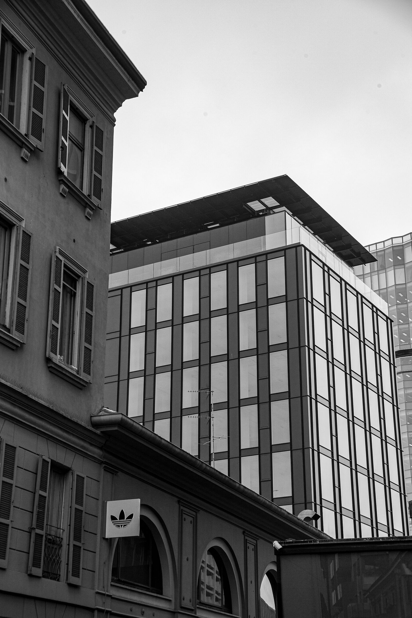 Street Milano Porta Garibaldi