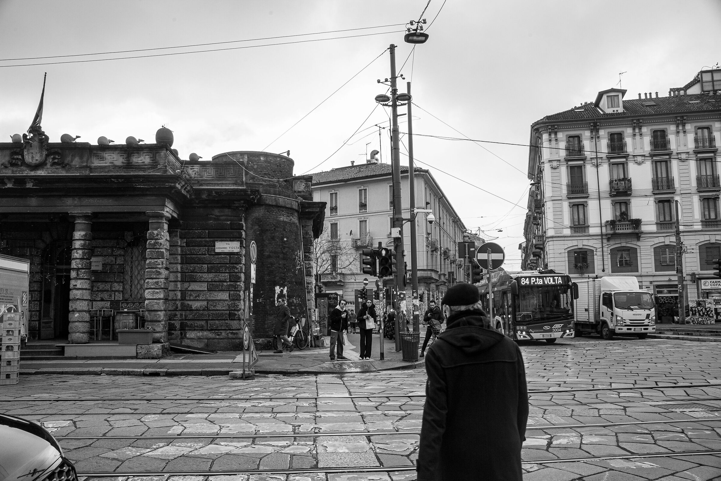 Street Milano Porta Garibaldi