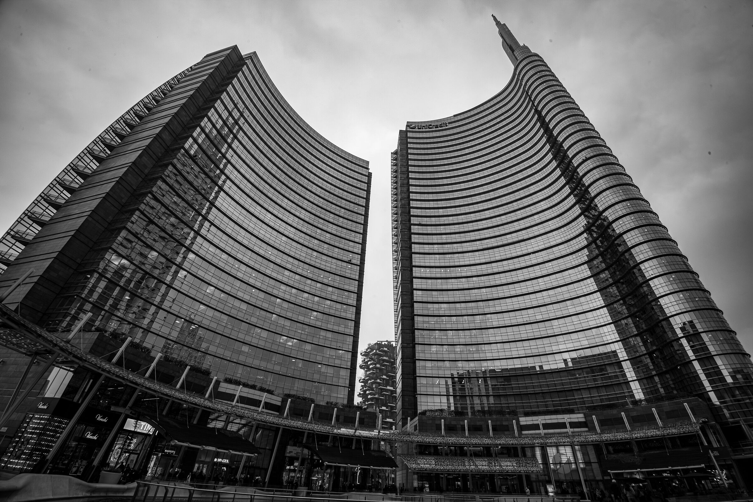 Street Milano Gae Aulenti