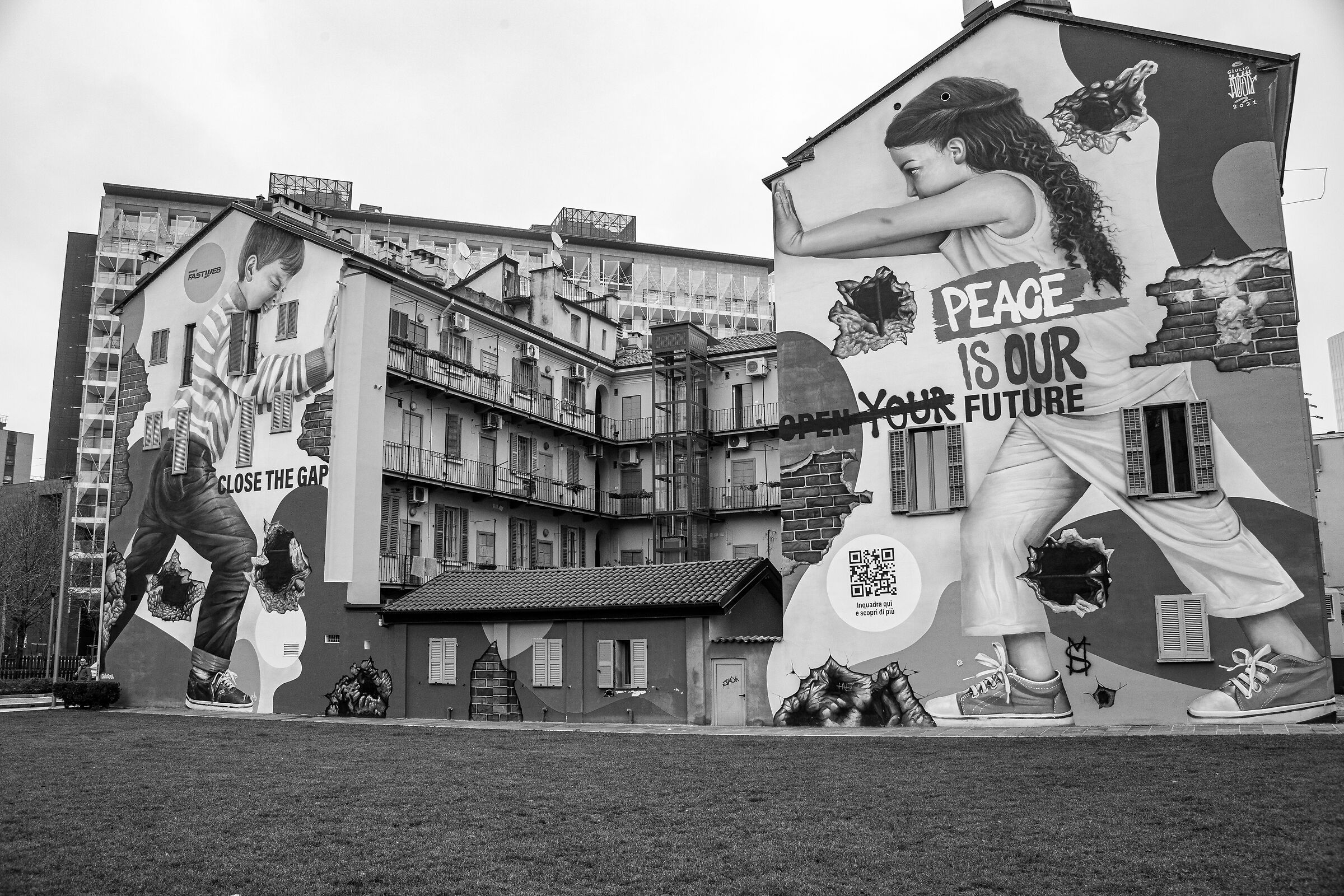 Street Milano Gae Aulenti