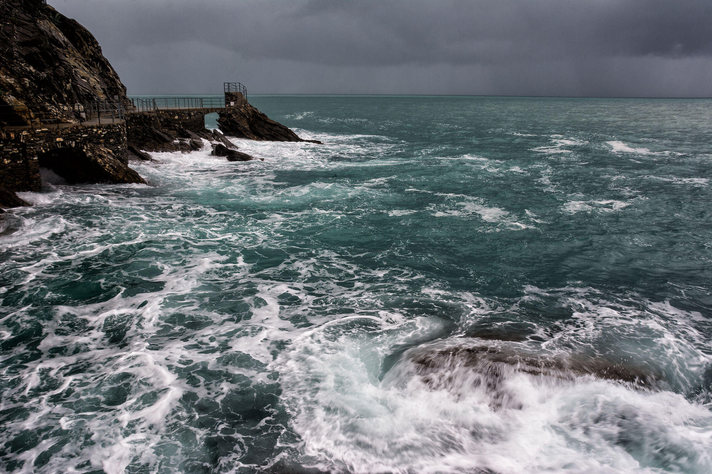 Mare agitato a Zoagli