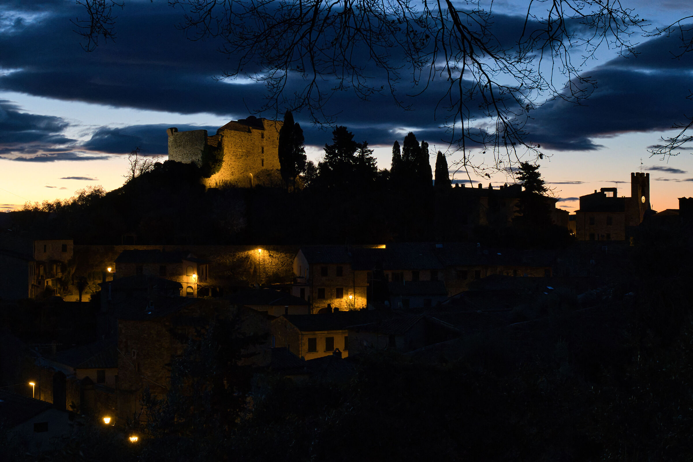 Suvereto at dawn