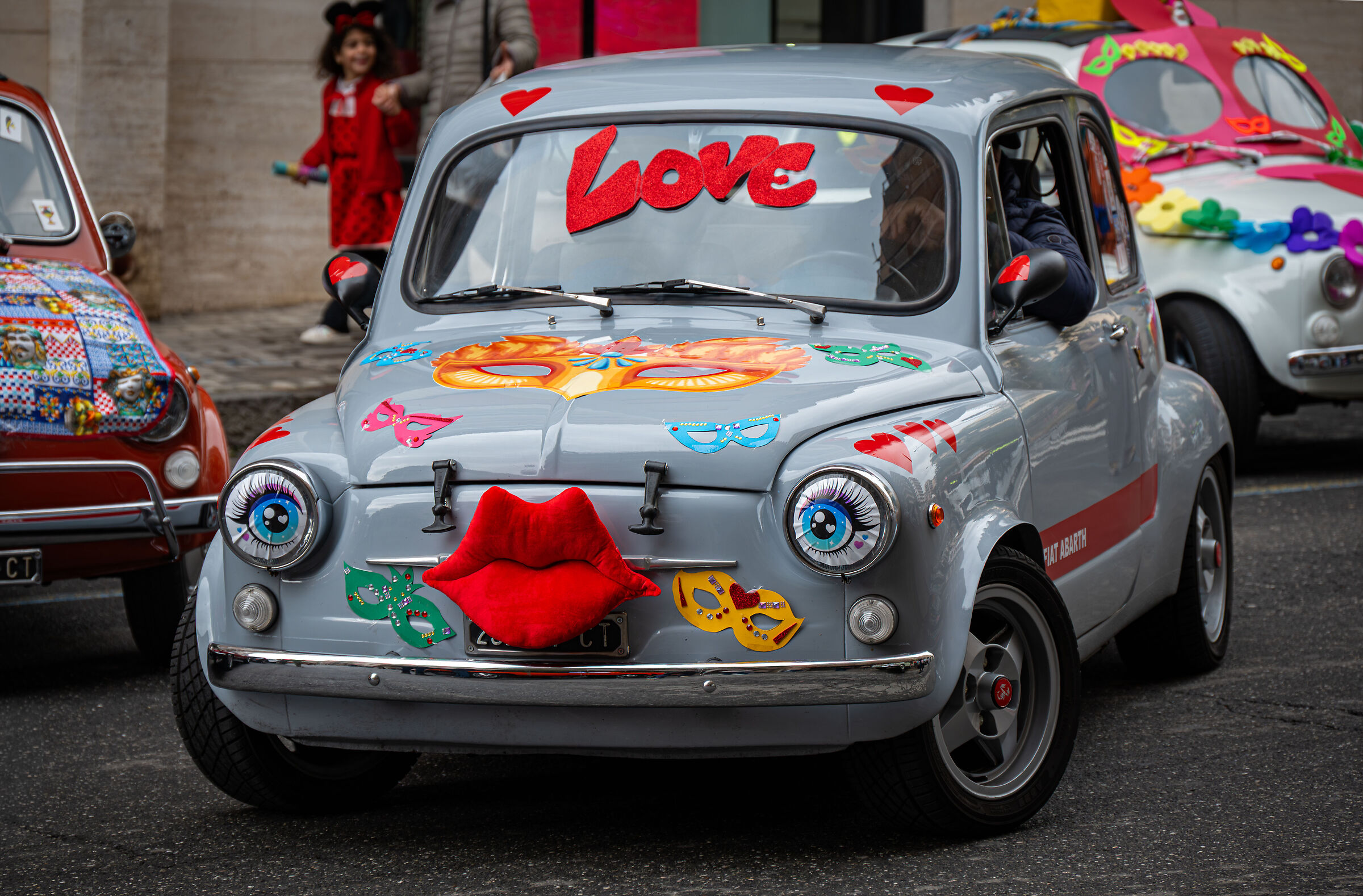 Auto d'epoca Mascherate al Carnevale di Acireale