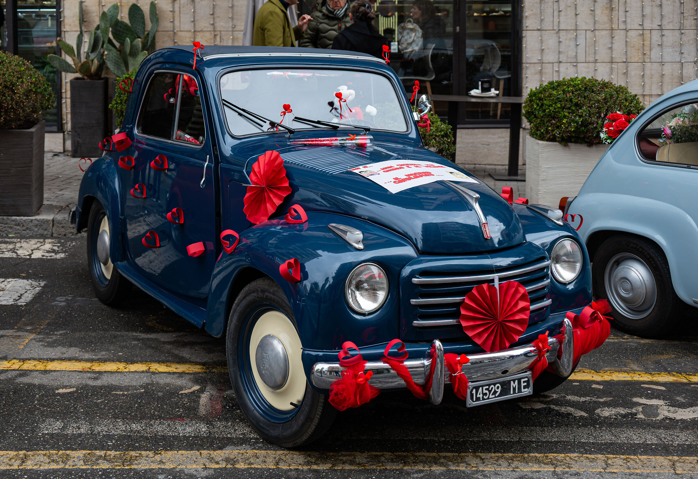 Auto d'epoca Mascherate al Carnevale di Acireale