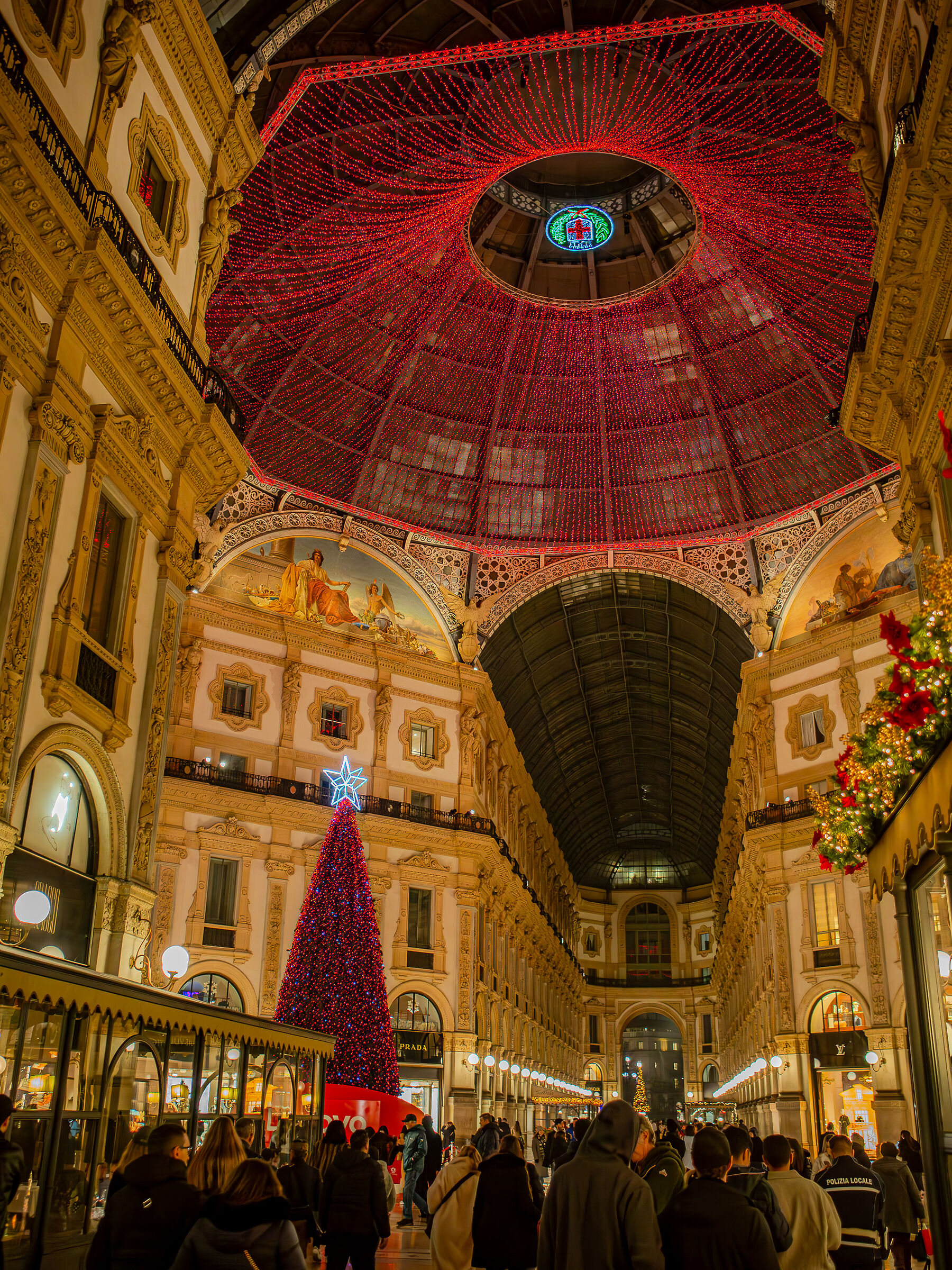 Christmas '25 - Markets in Piazza Duomo