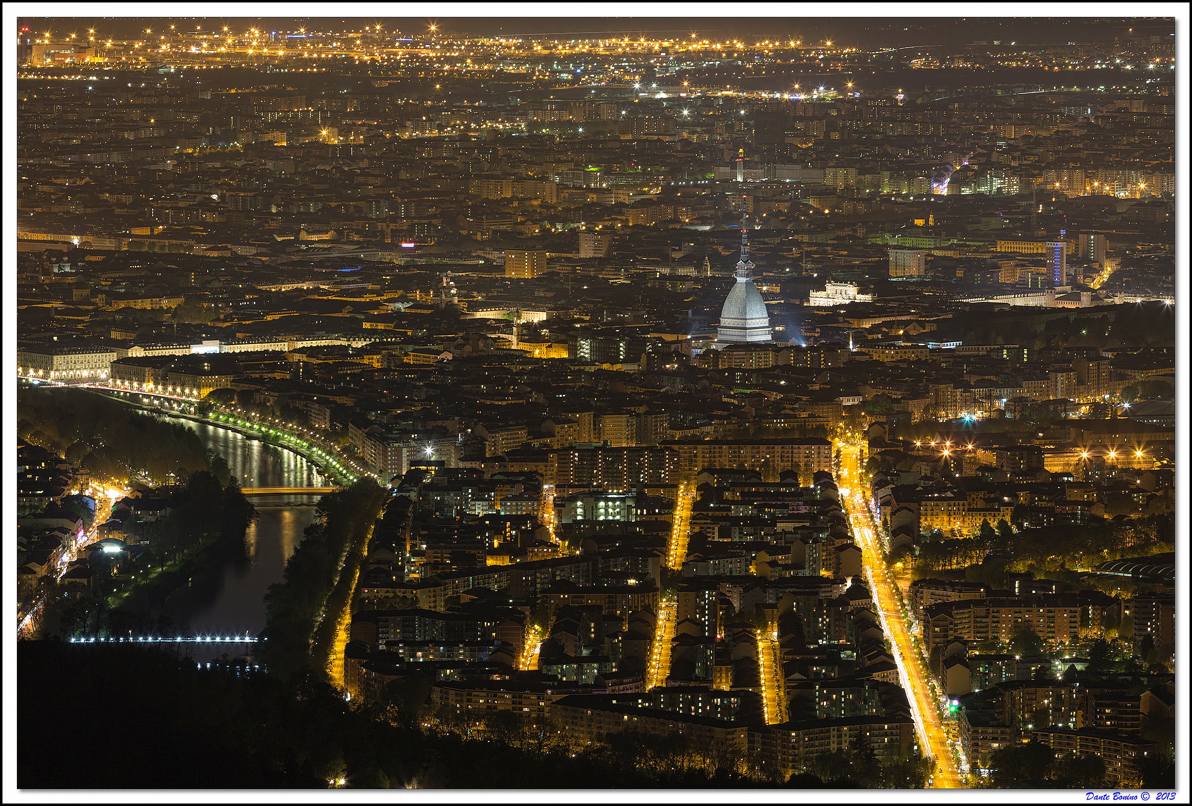 Turin night