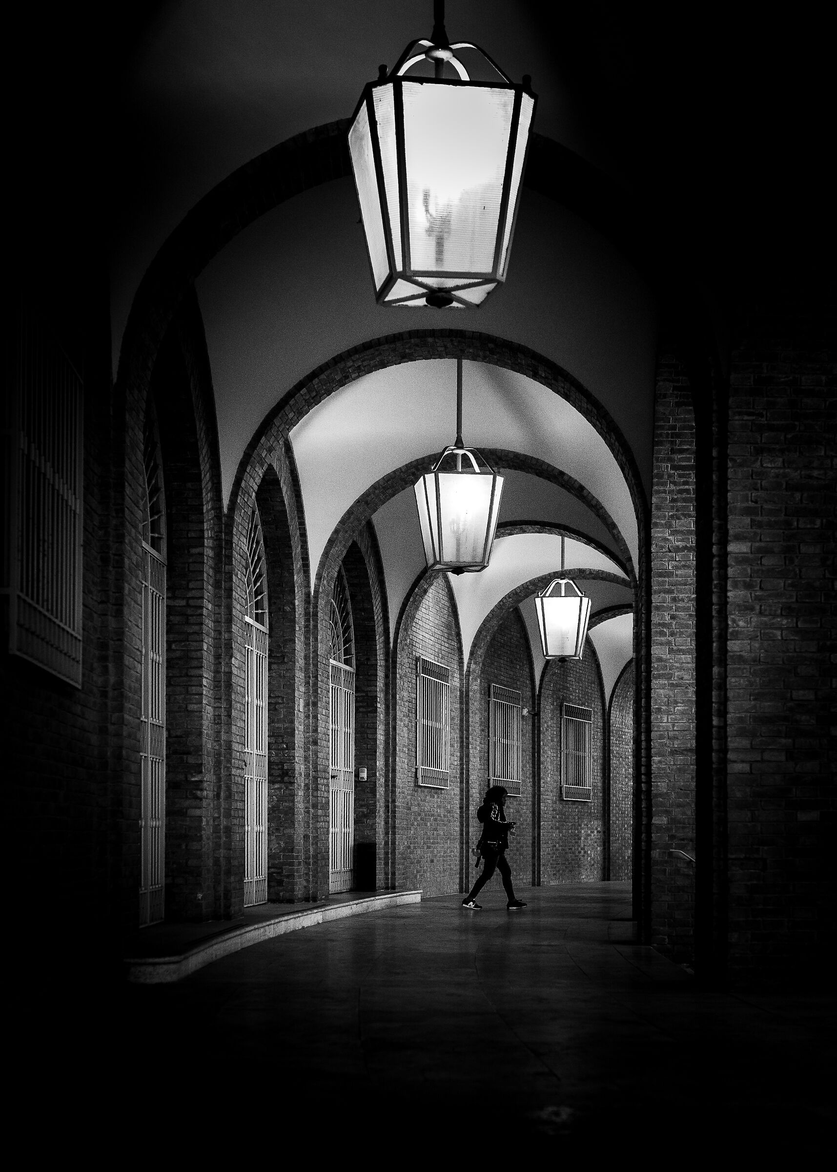 Arezzo Prefecture -bw street