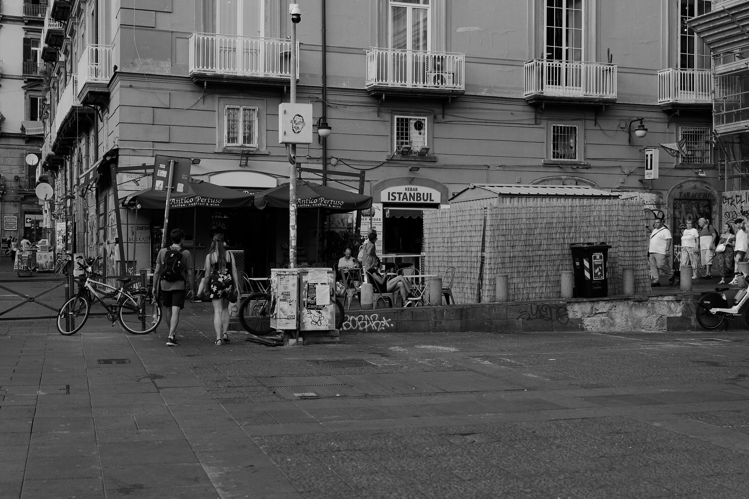 Dentro il movimento