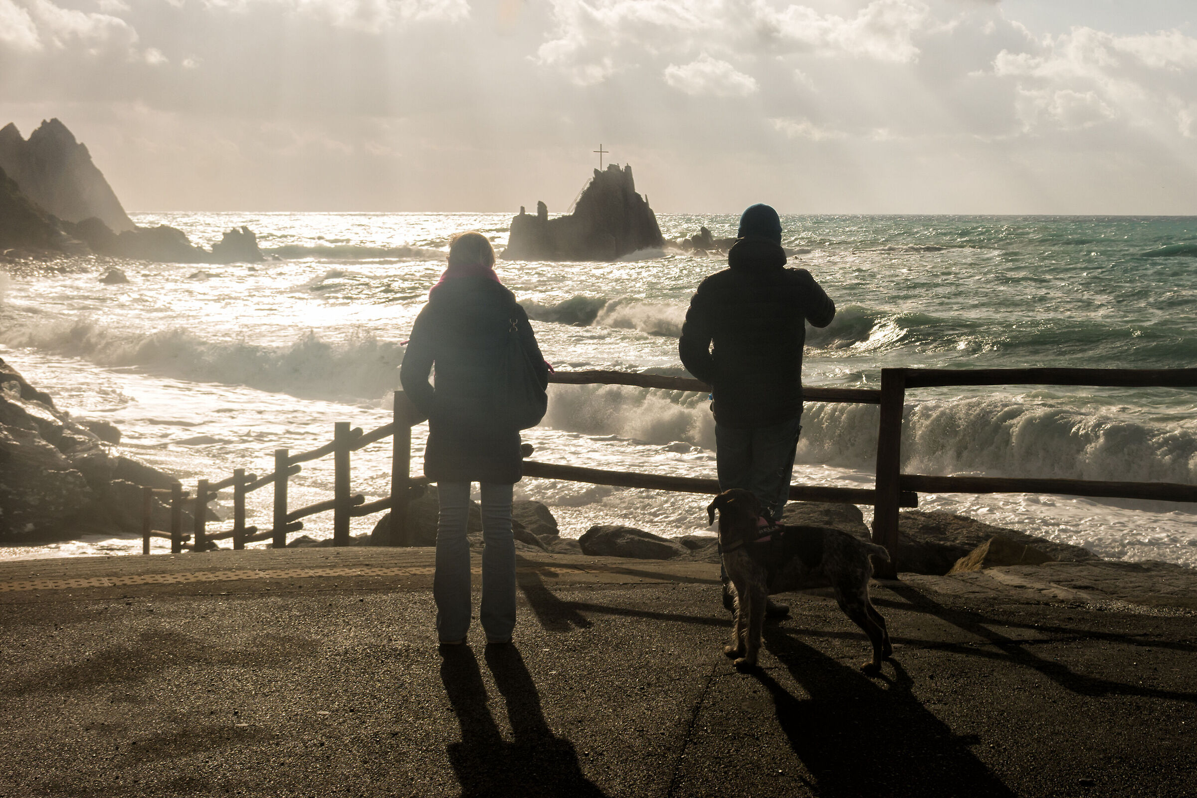 Ammirando la mareggiata