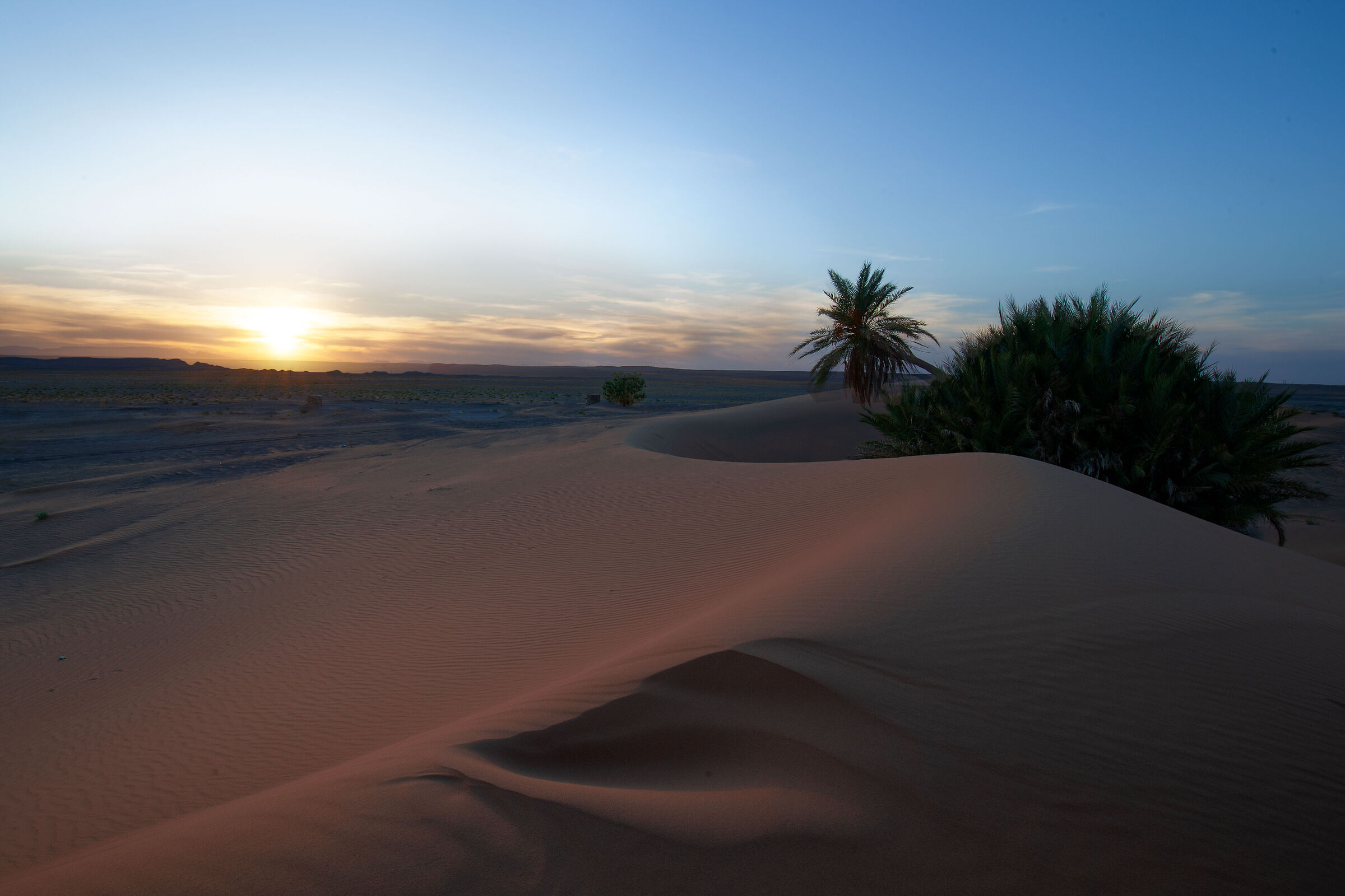 Tramonto nel deserto del Sahara