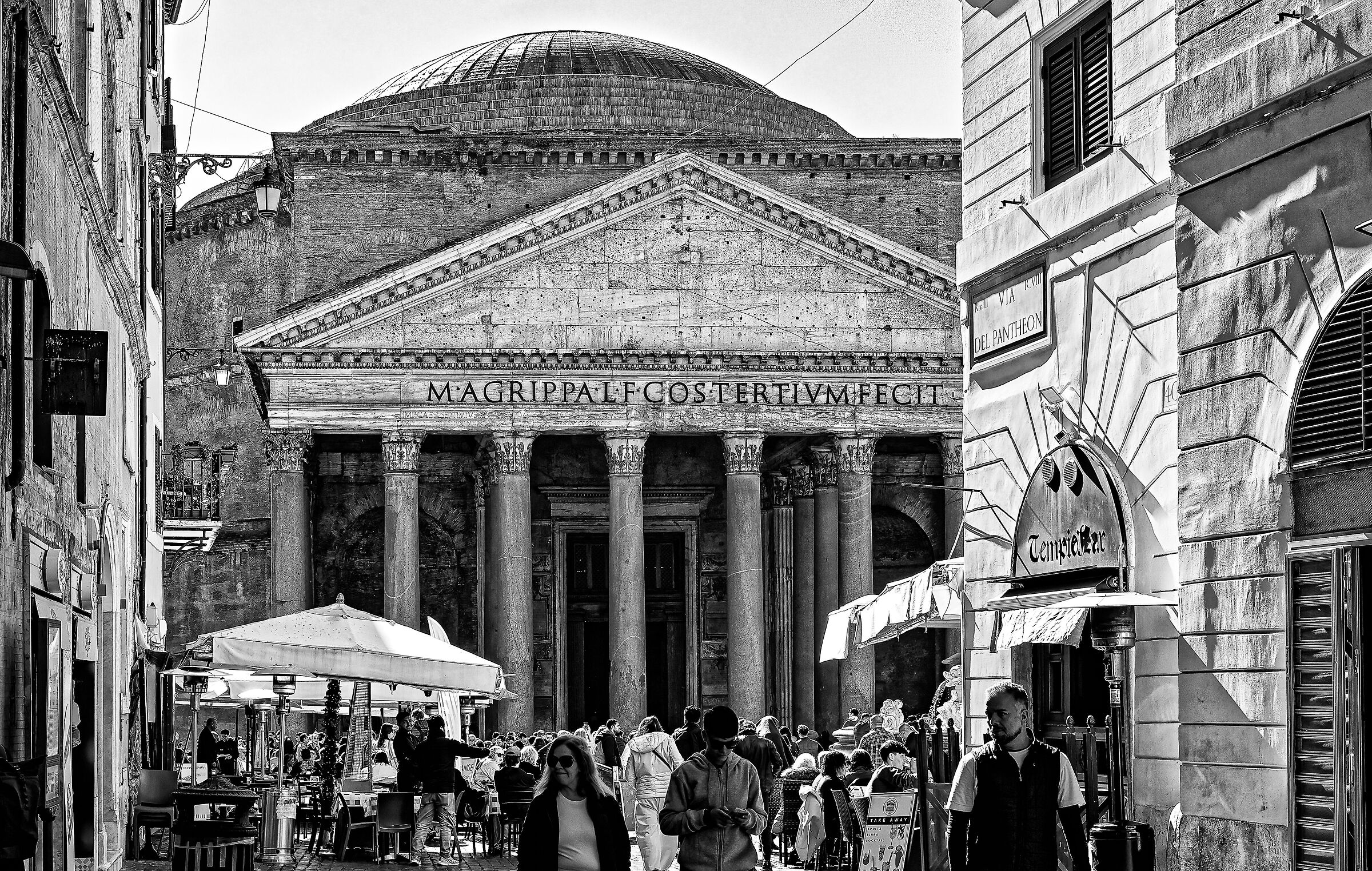 Via del Pantheon
