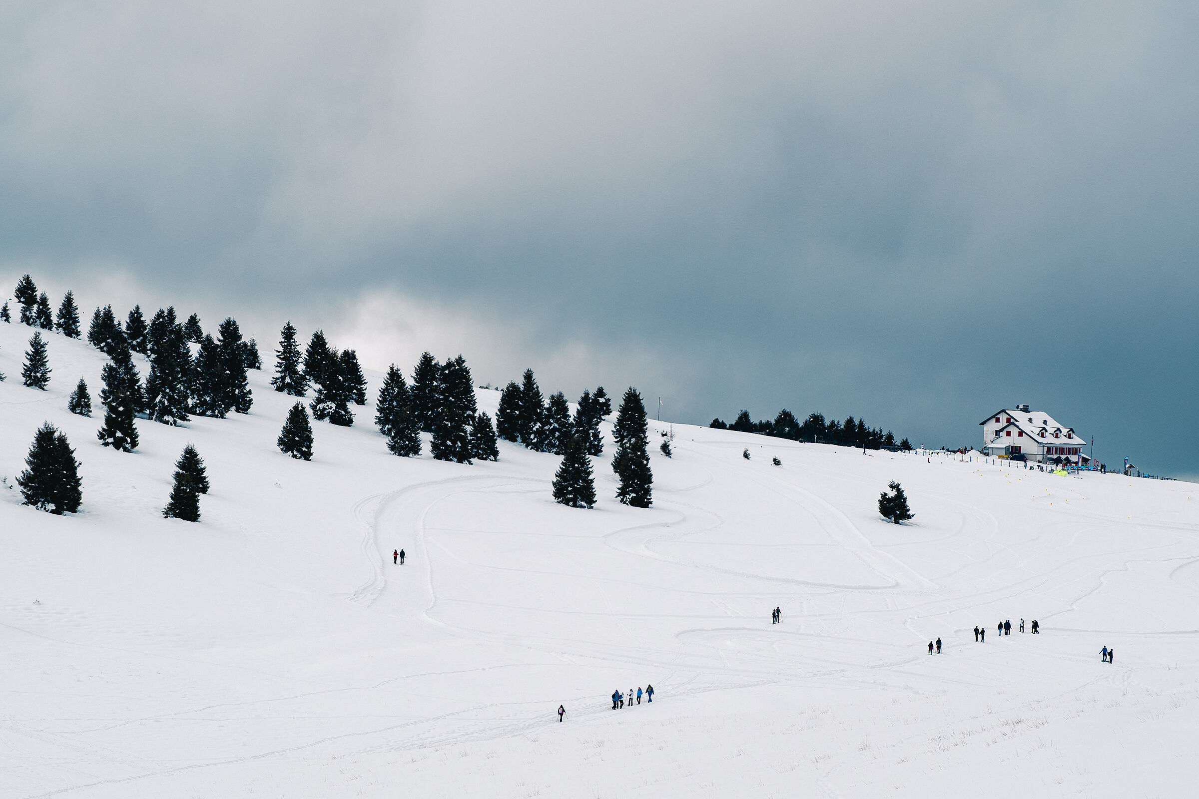 winter trekking to Mount Pora