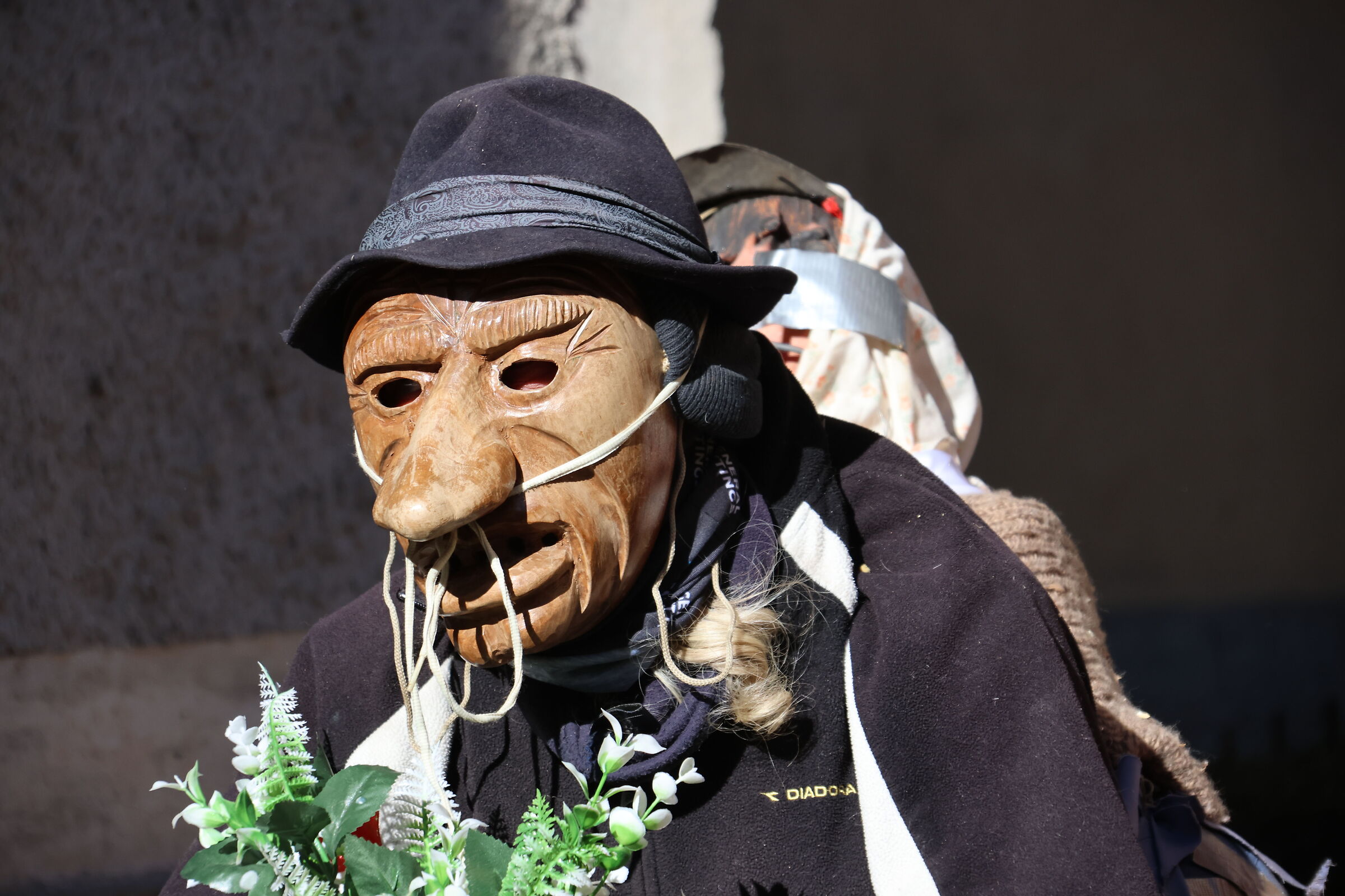 Maschera Carnevale di Schignano