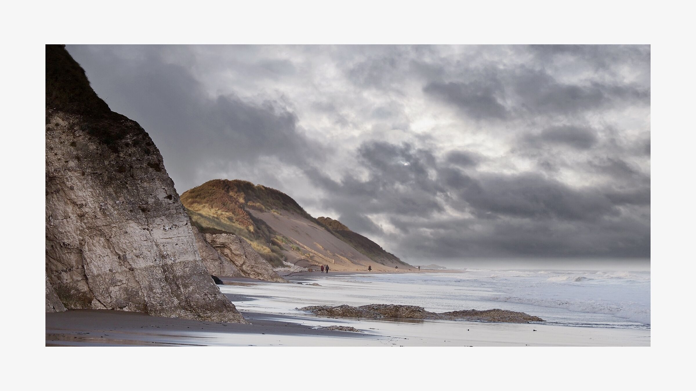 Passeggiata mattutina a Portrush Irlanda del Nord