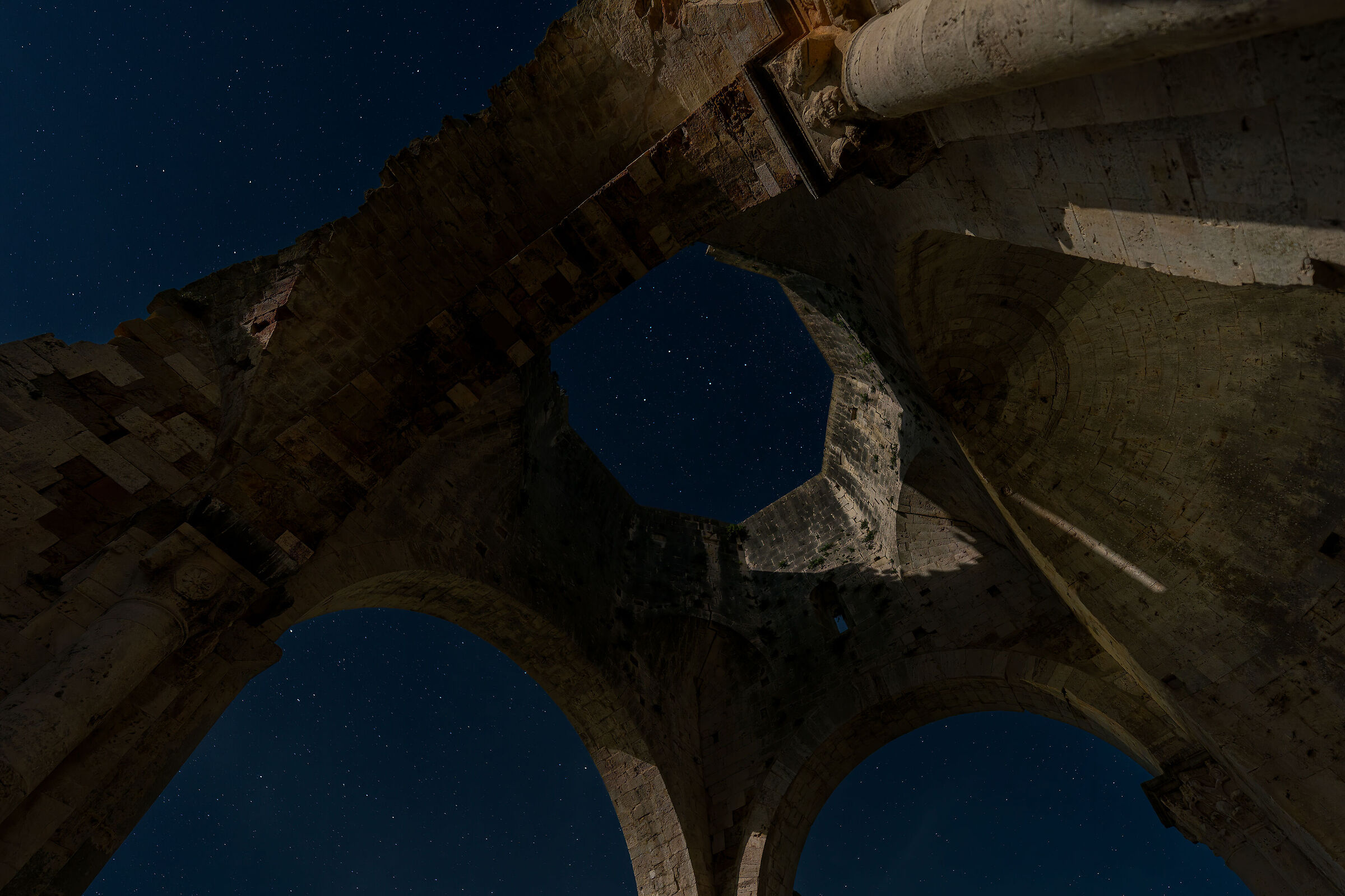 ... and for the roof a sky of stars