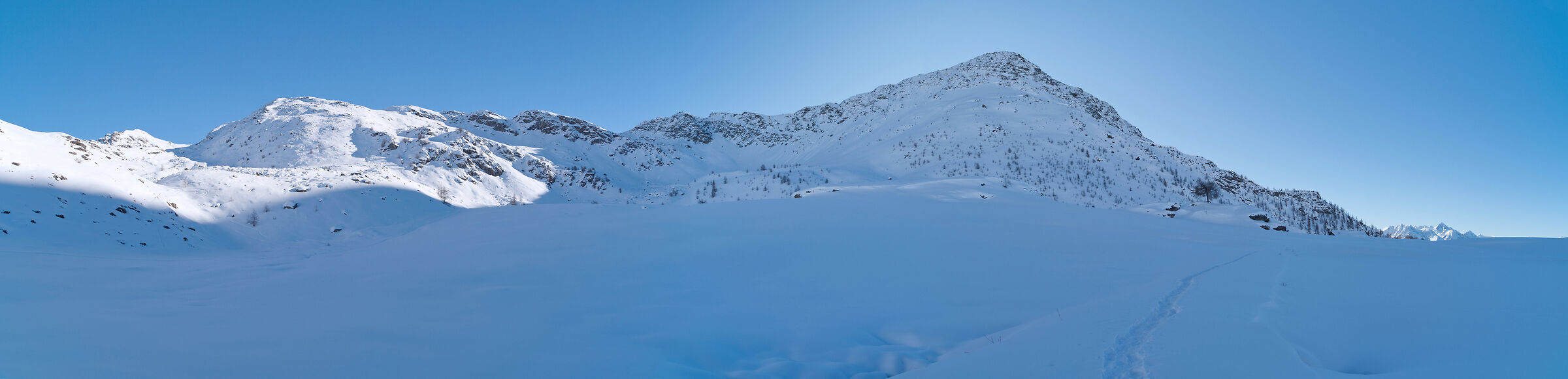 Val d'Aosta-gennaio 2024 ciaspolata Artaz-Alpe Champlon