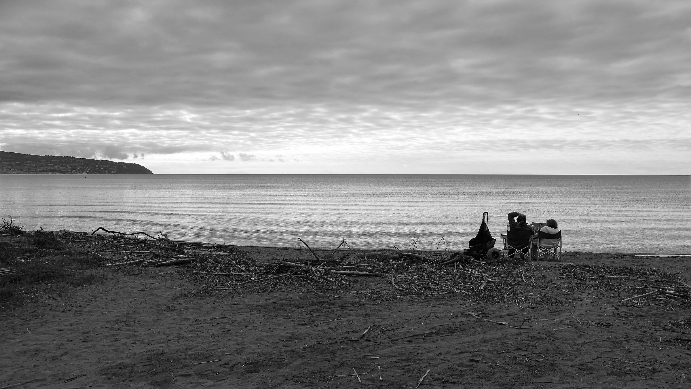 Coppia sulla spiaggia