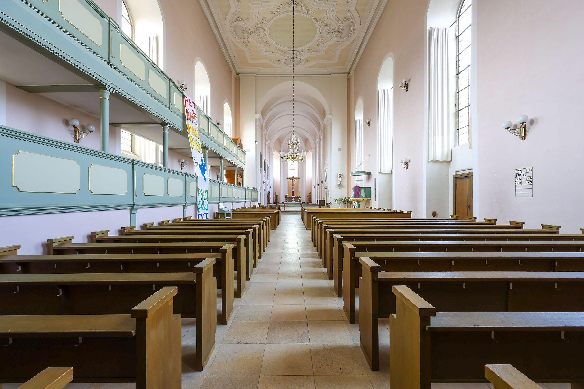 Kitzingen Church - Inside 01
