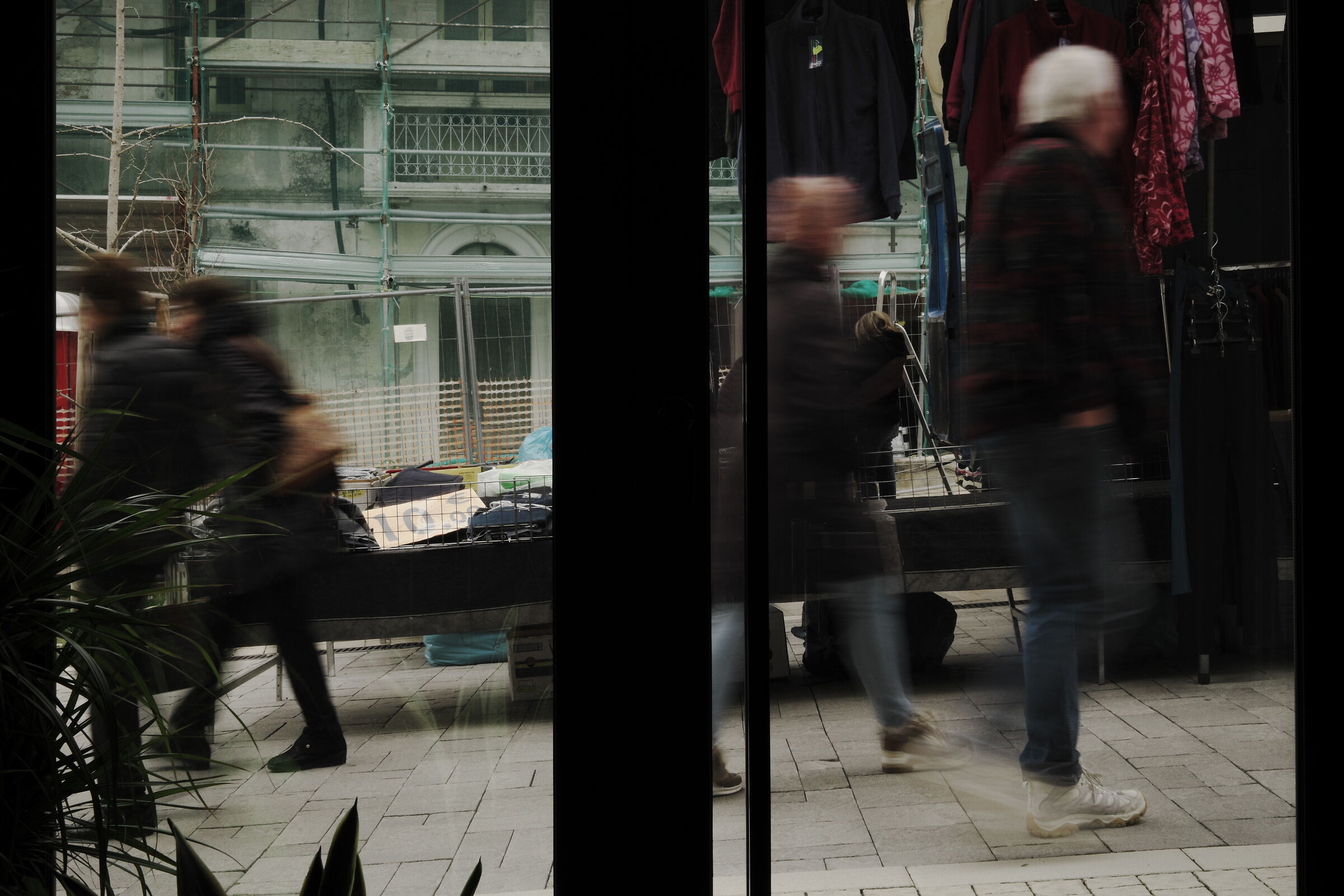 Attraverso la vetrina...