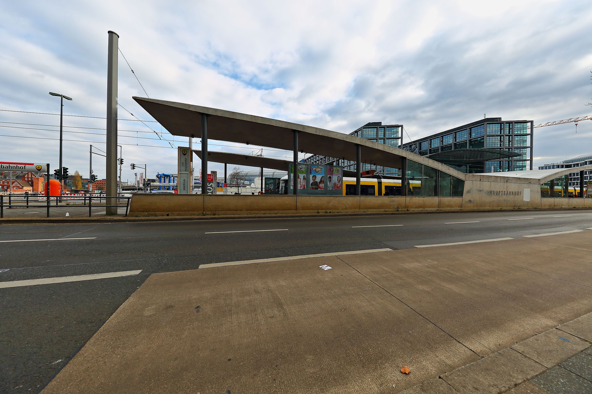 Hauptbahnhof
