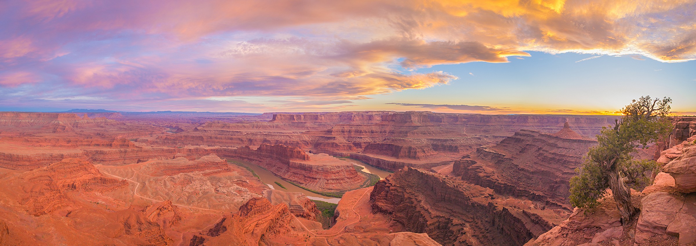 Dead Horse Point Pano sunset