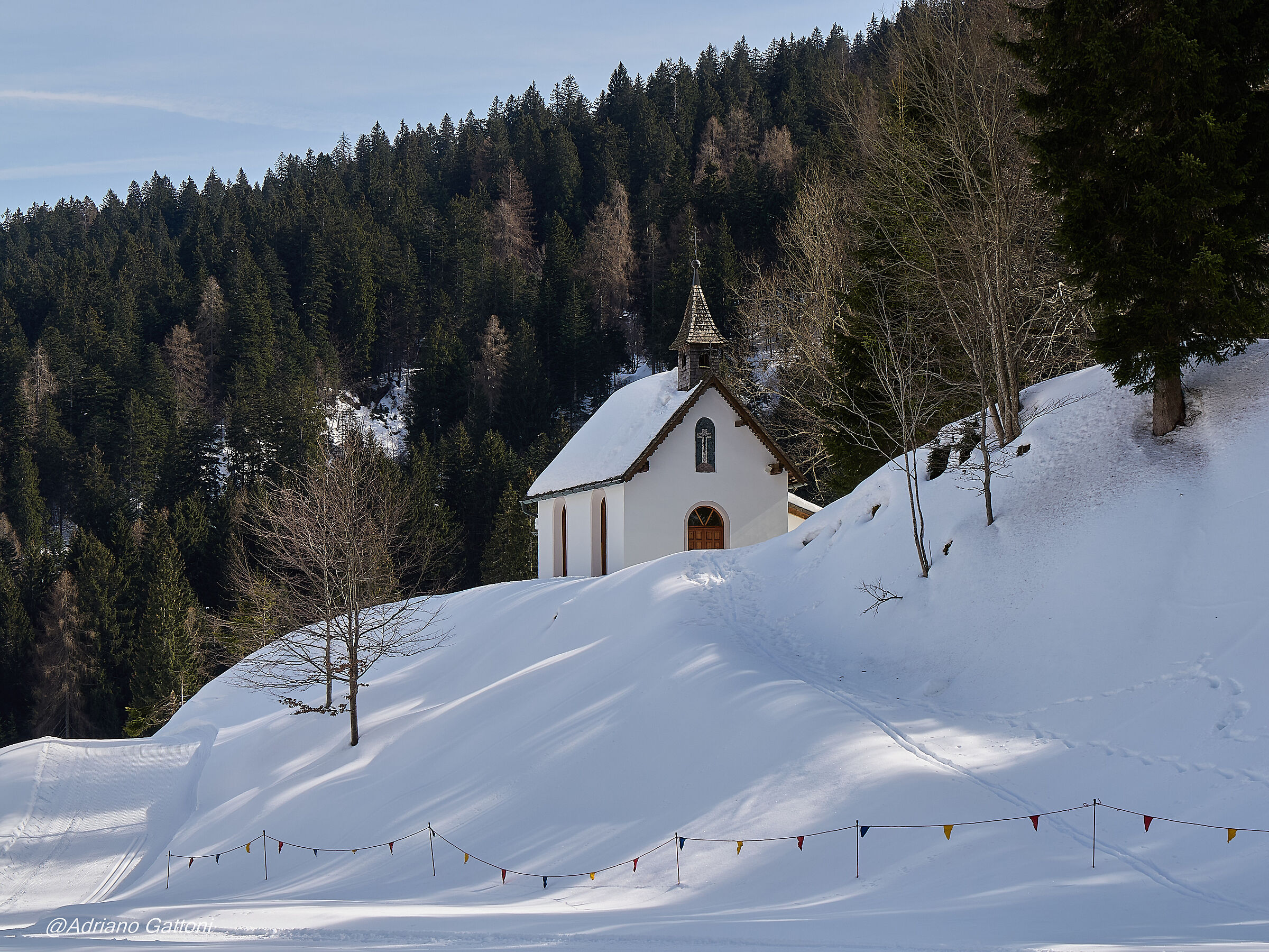 La chiesina sul passo