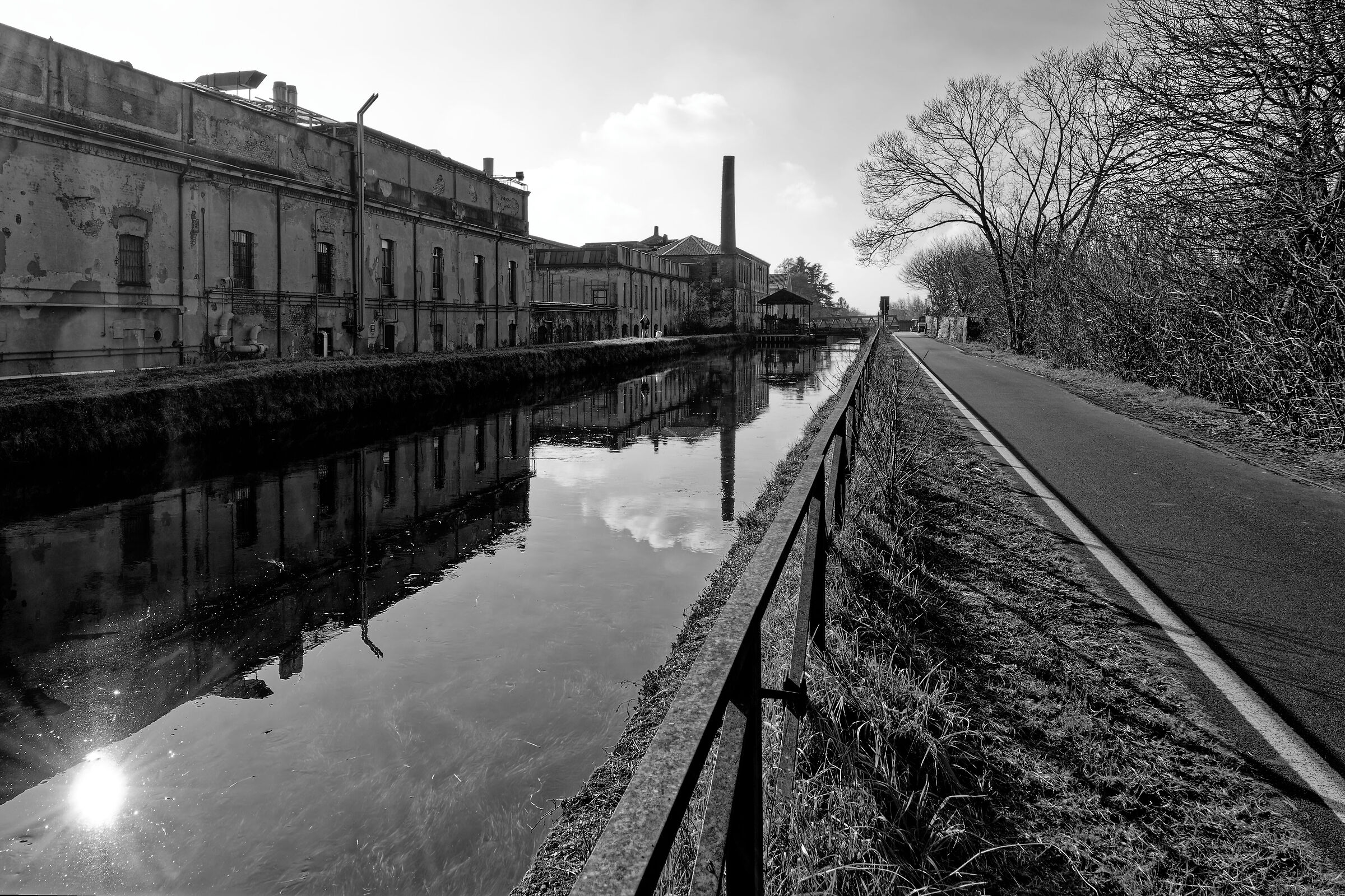 On the Pavia canal