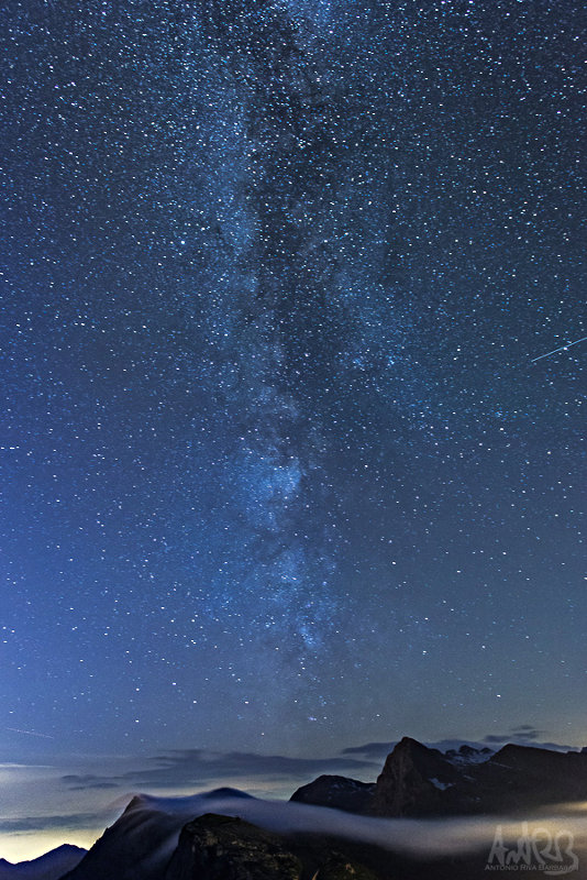 Carezze di nuvole sotto la Via Lattea