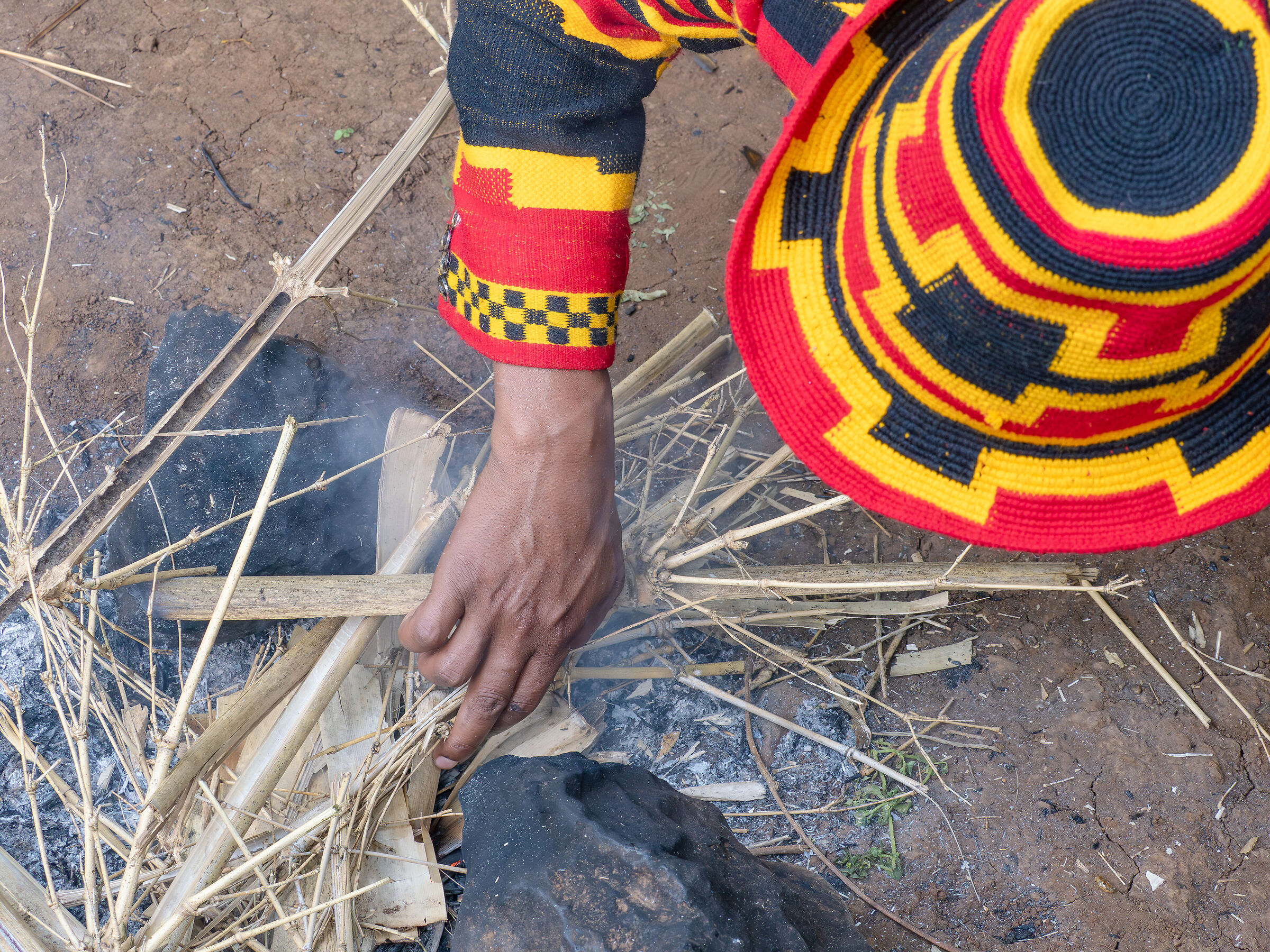 ...acceso il fuoco...