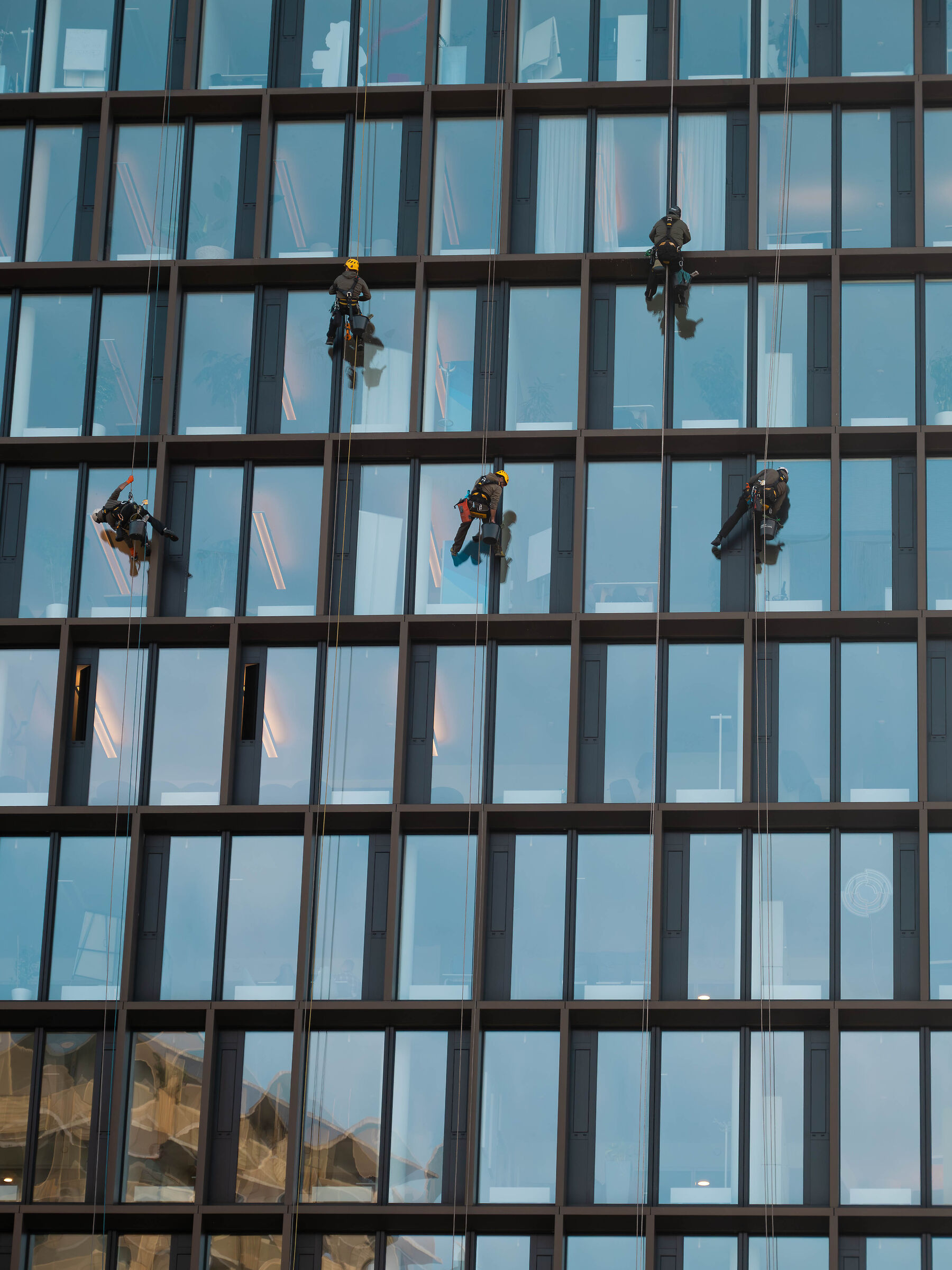 Acrobatic Construction