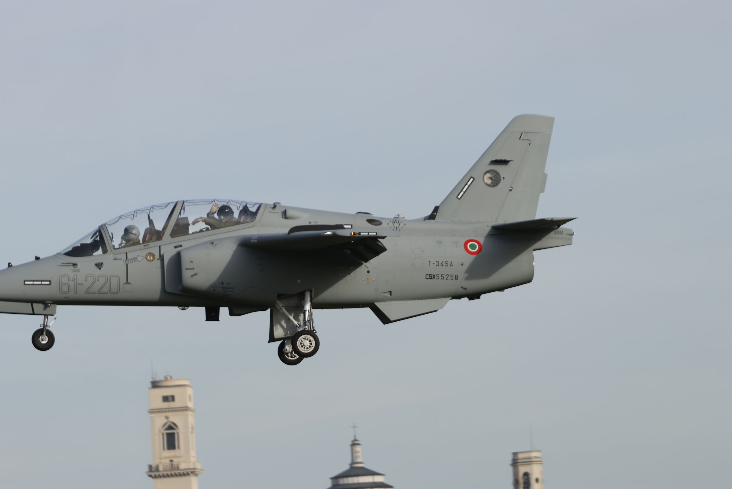 Leonardo (Aermacchi) t-345a
