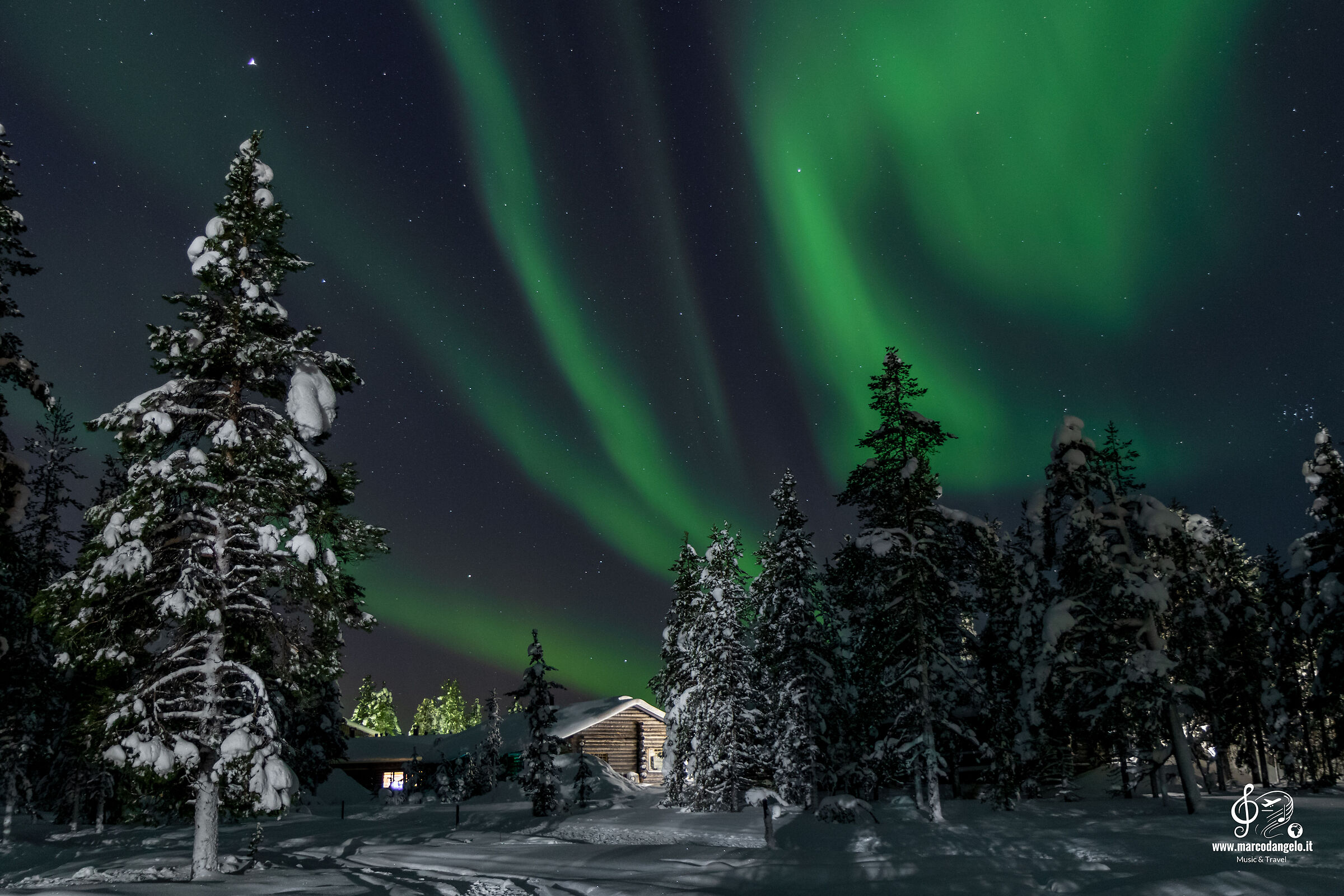 Aurora cottage