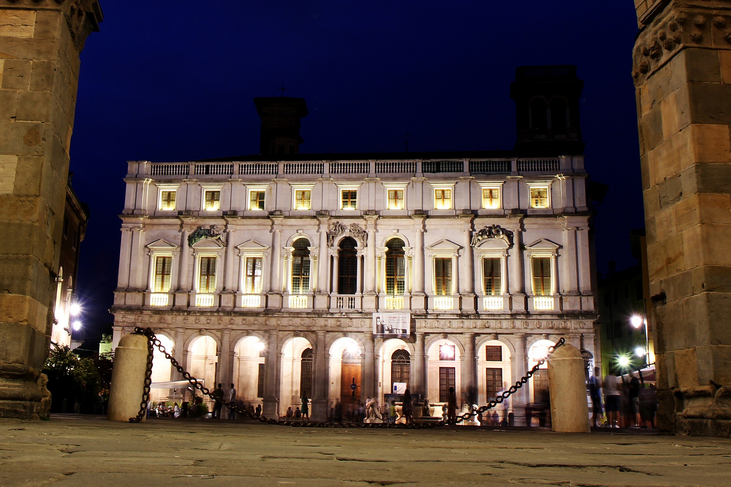 Bergamo by night