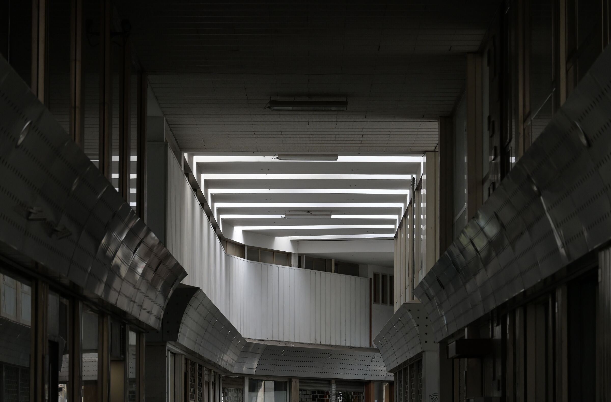 Tunnel tests