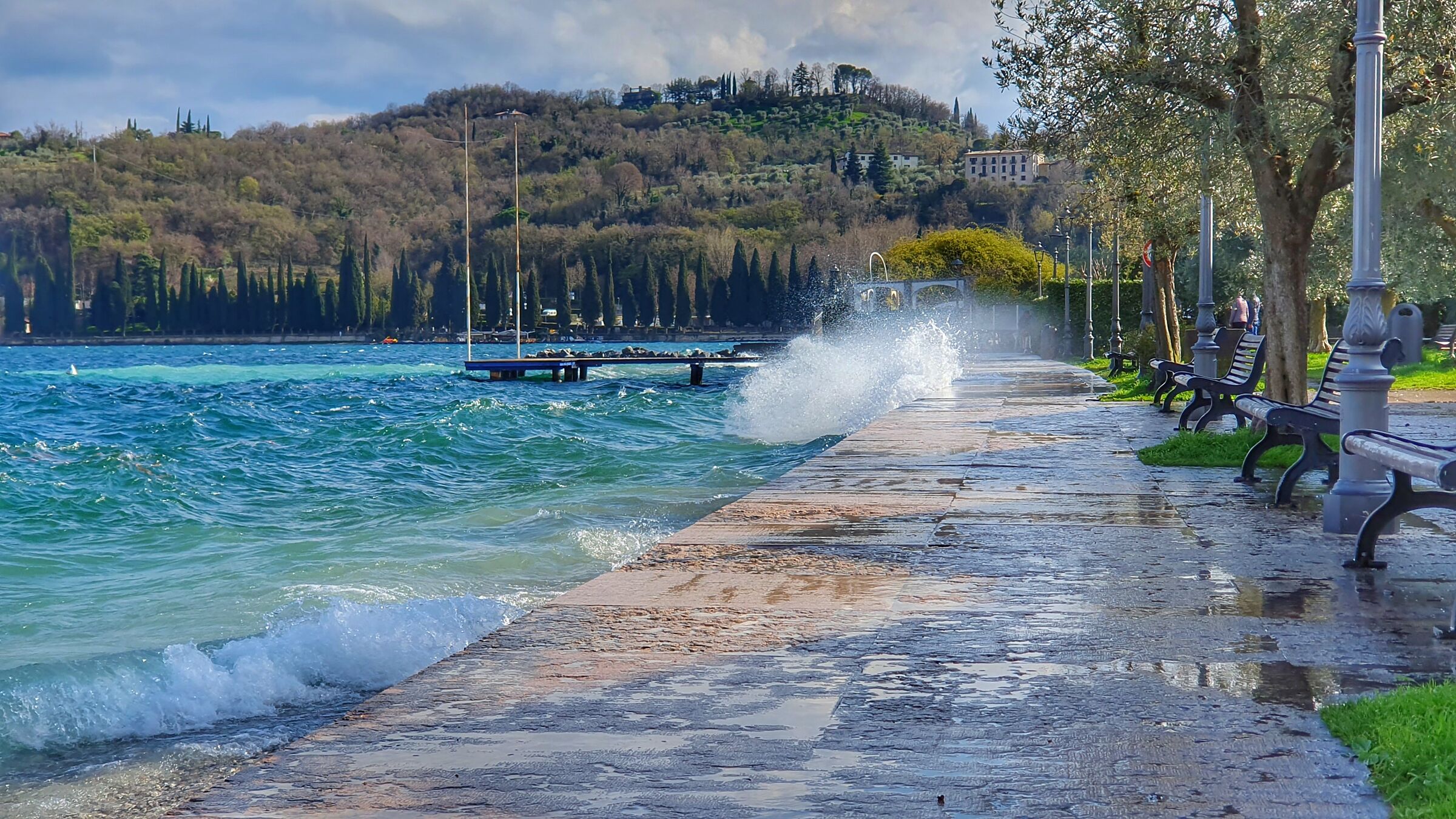 Mareggiata... al Garda