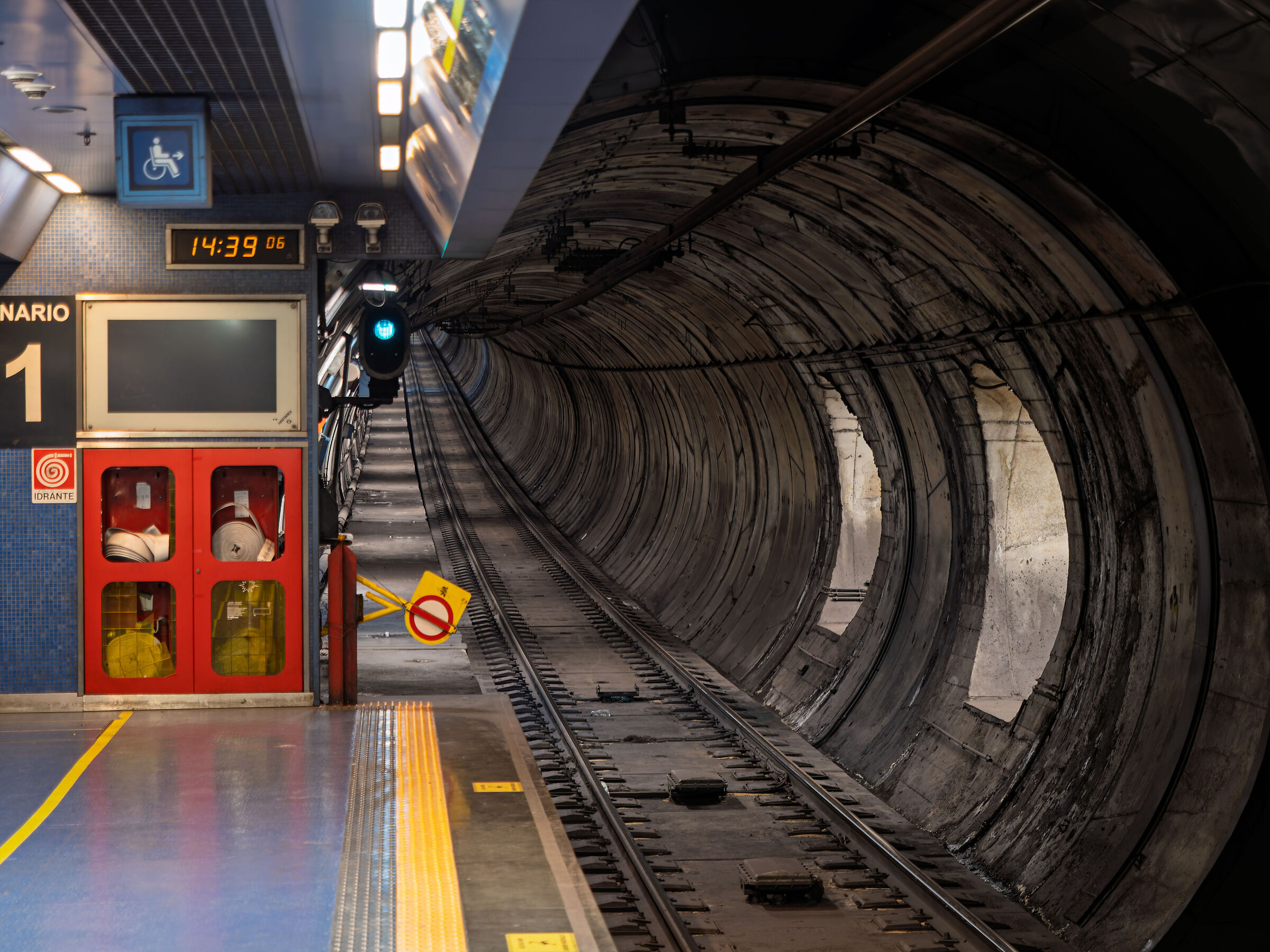 Metro
