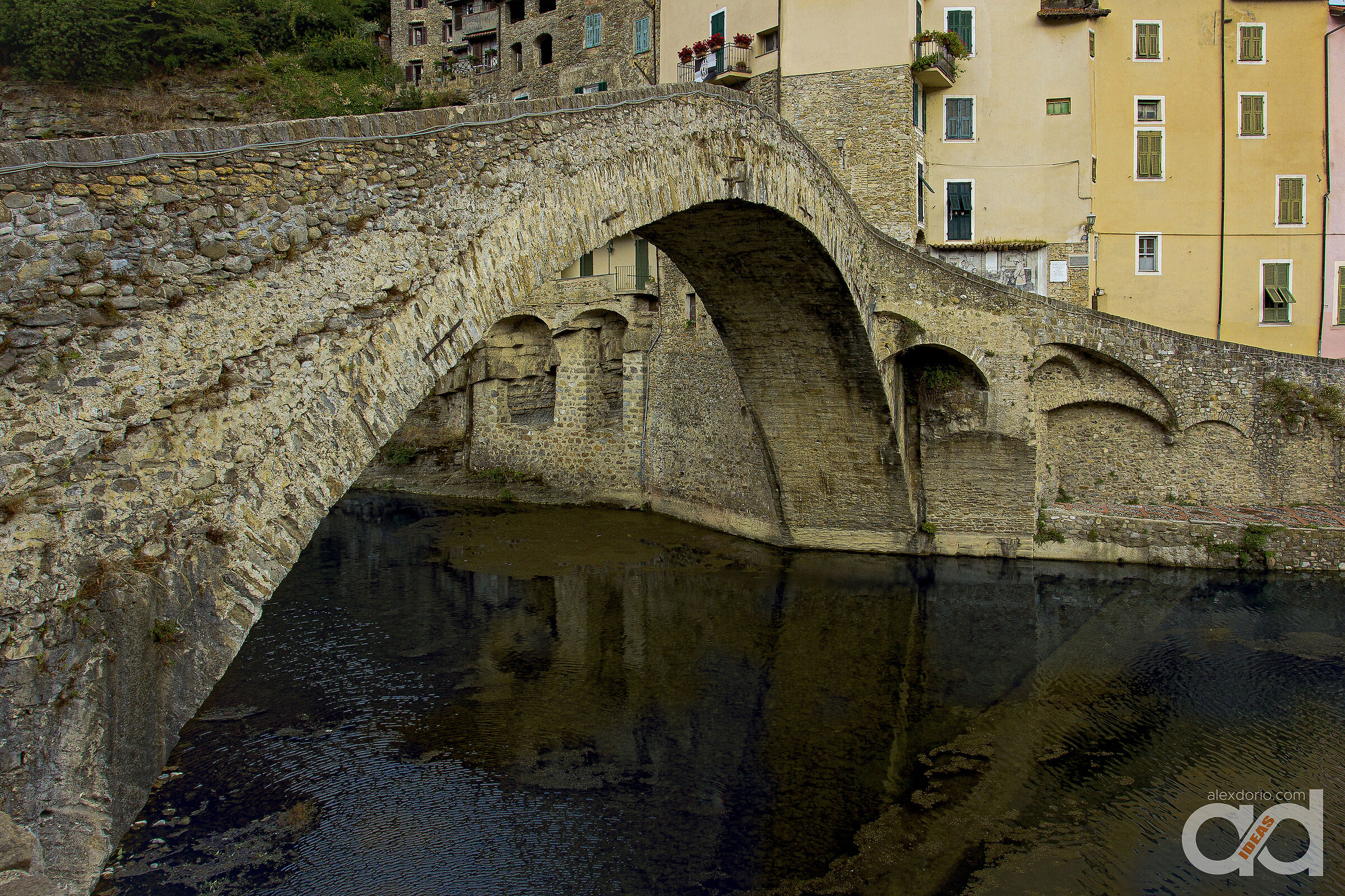 Ponte Vecchio di Dolceacqua