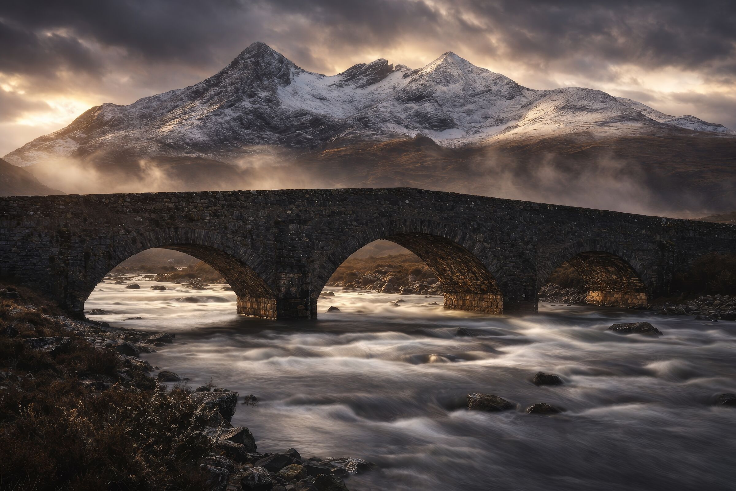 Un ponte sulla storia delle Highlands.