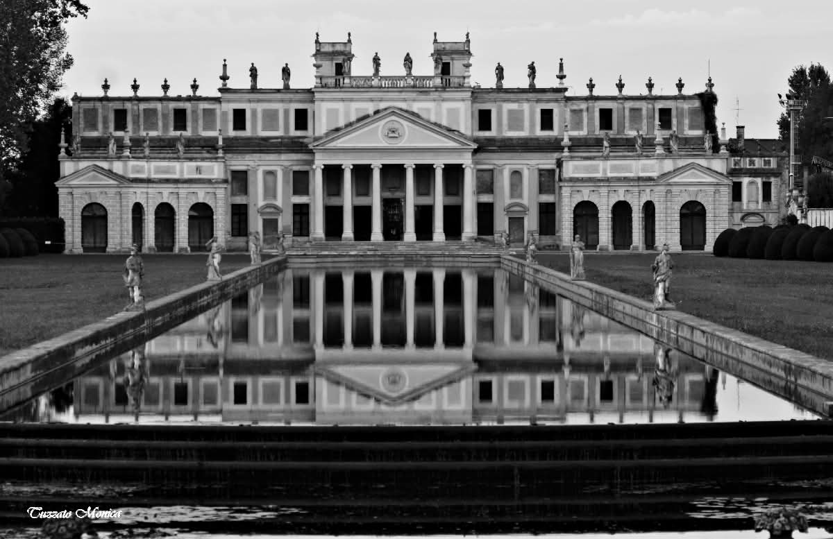Interior of the Villa Pisani gardens in Stra (VE)