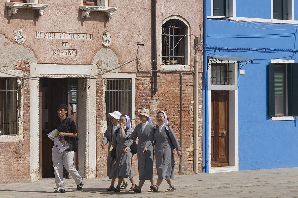 Turisti a Burano
