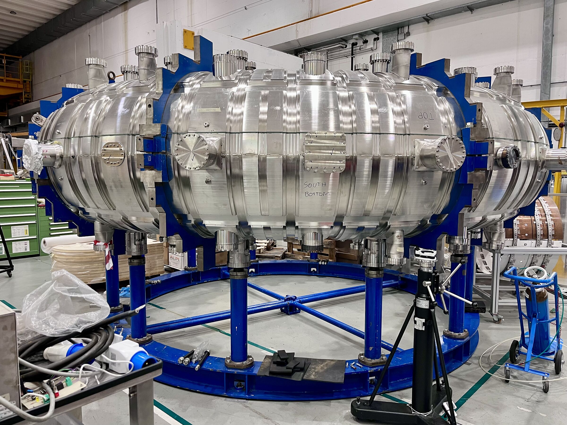 RFX-mod2: la shell meccanica