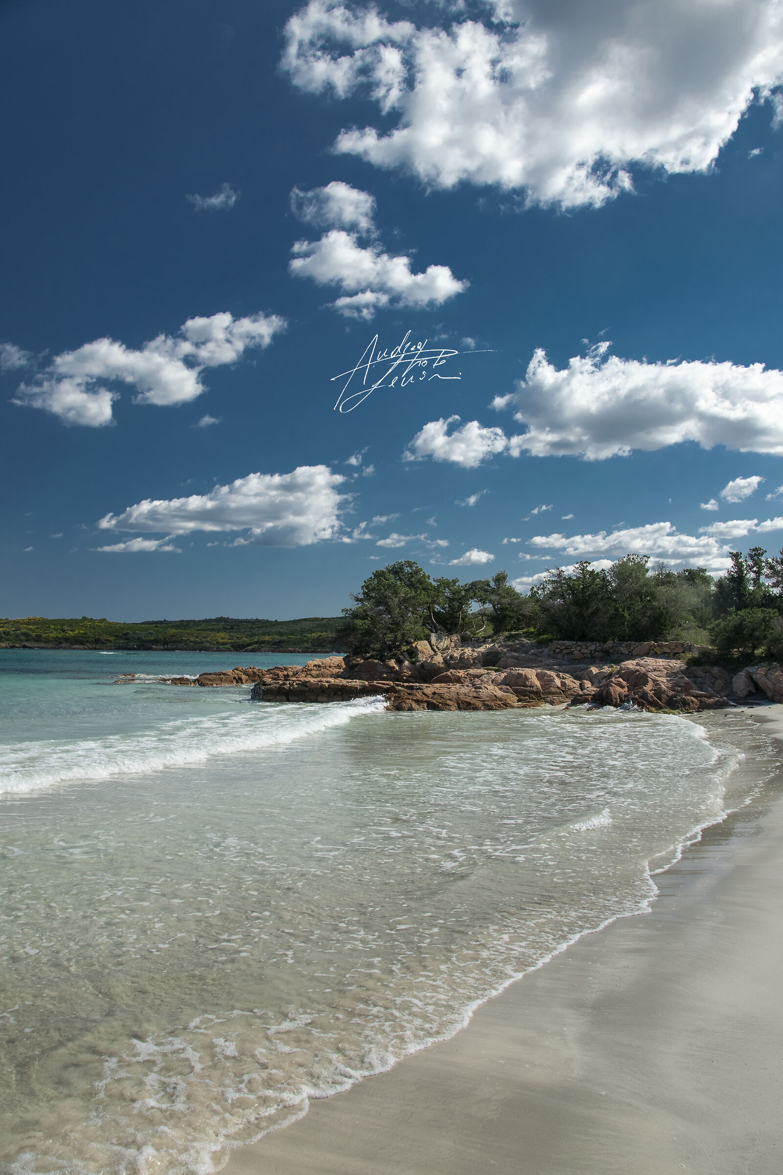 PORTO ISTANA BEACH