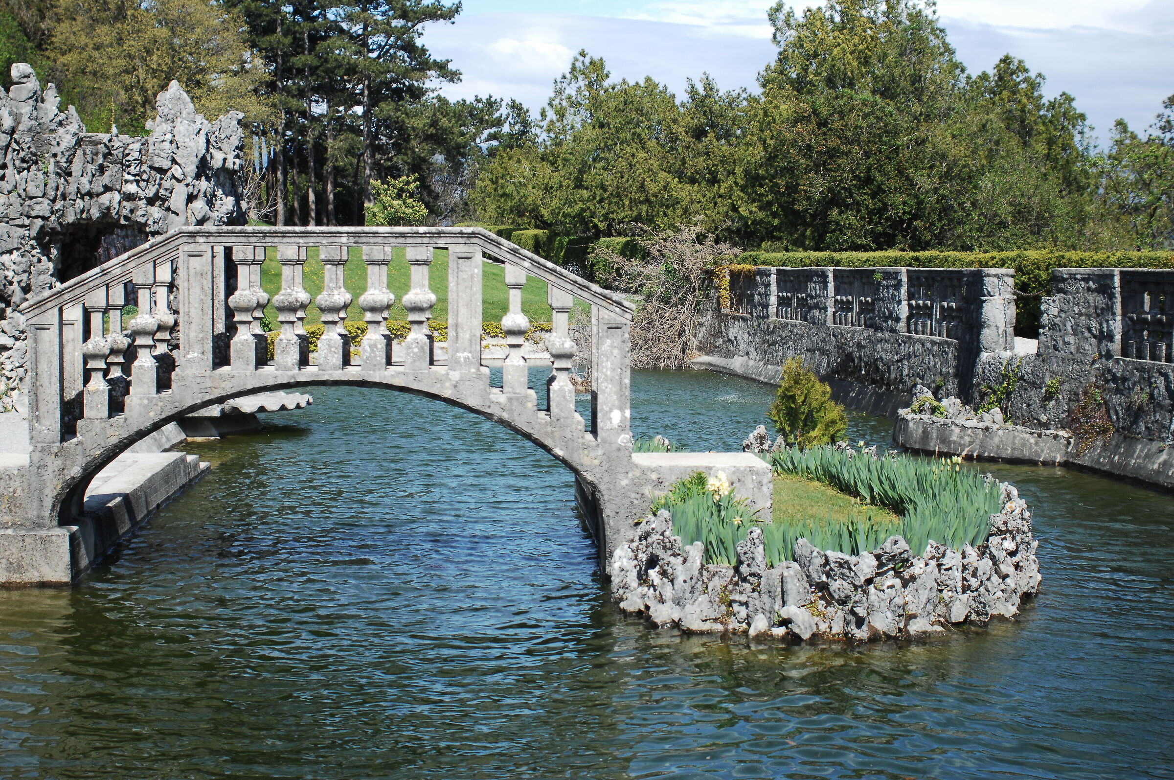 Simboli - Giardino Ferrari