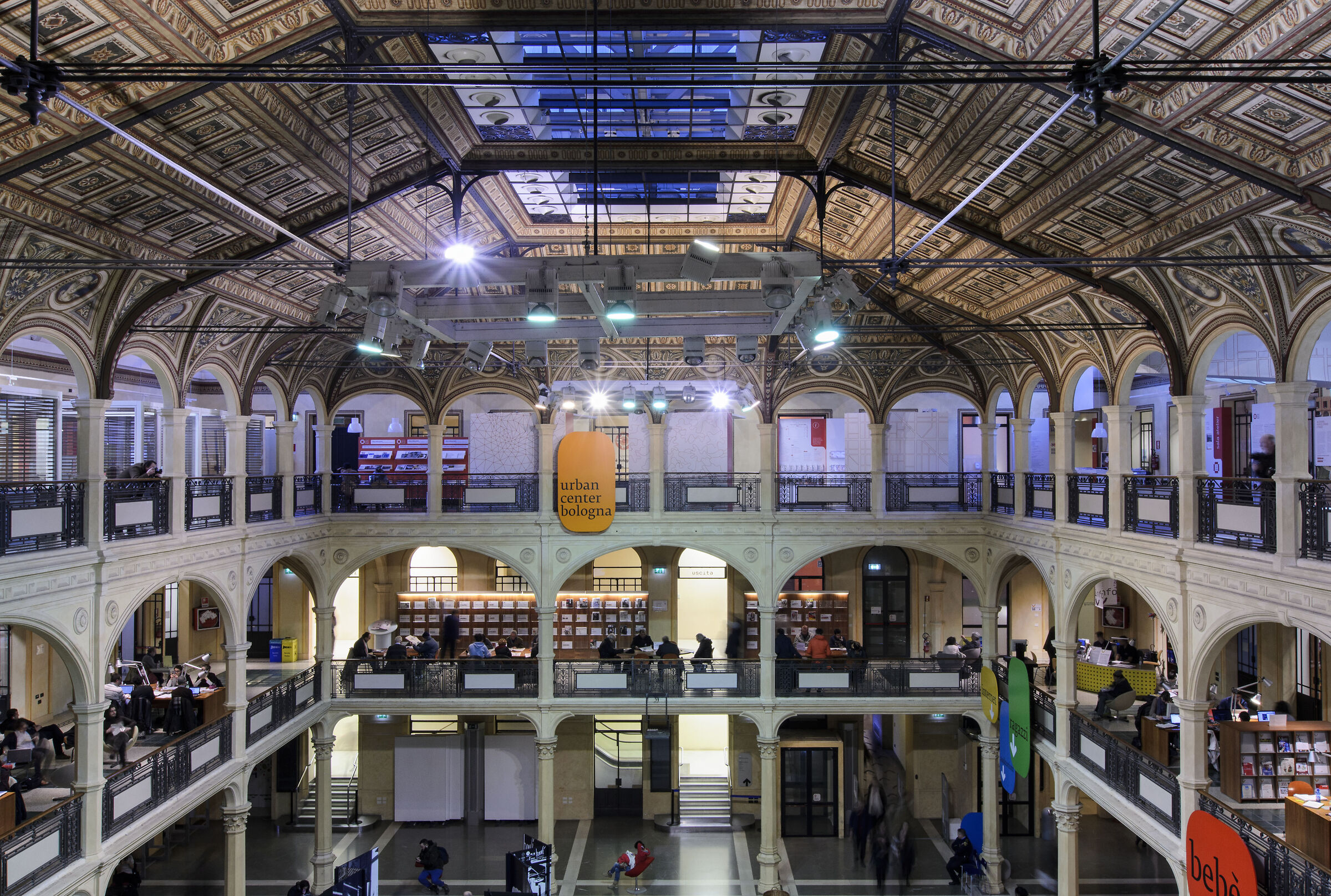 Biblioteca Salaborsa 2
