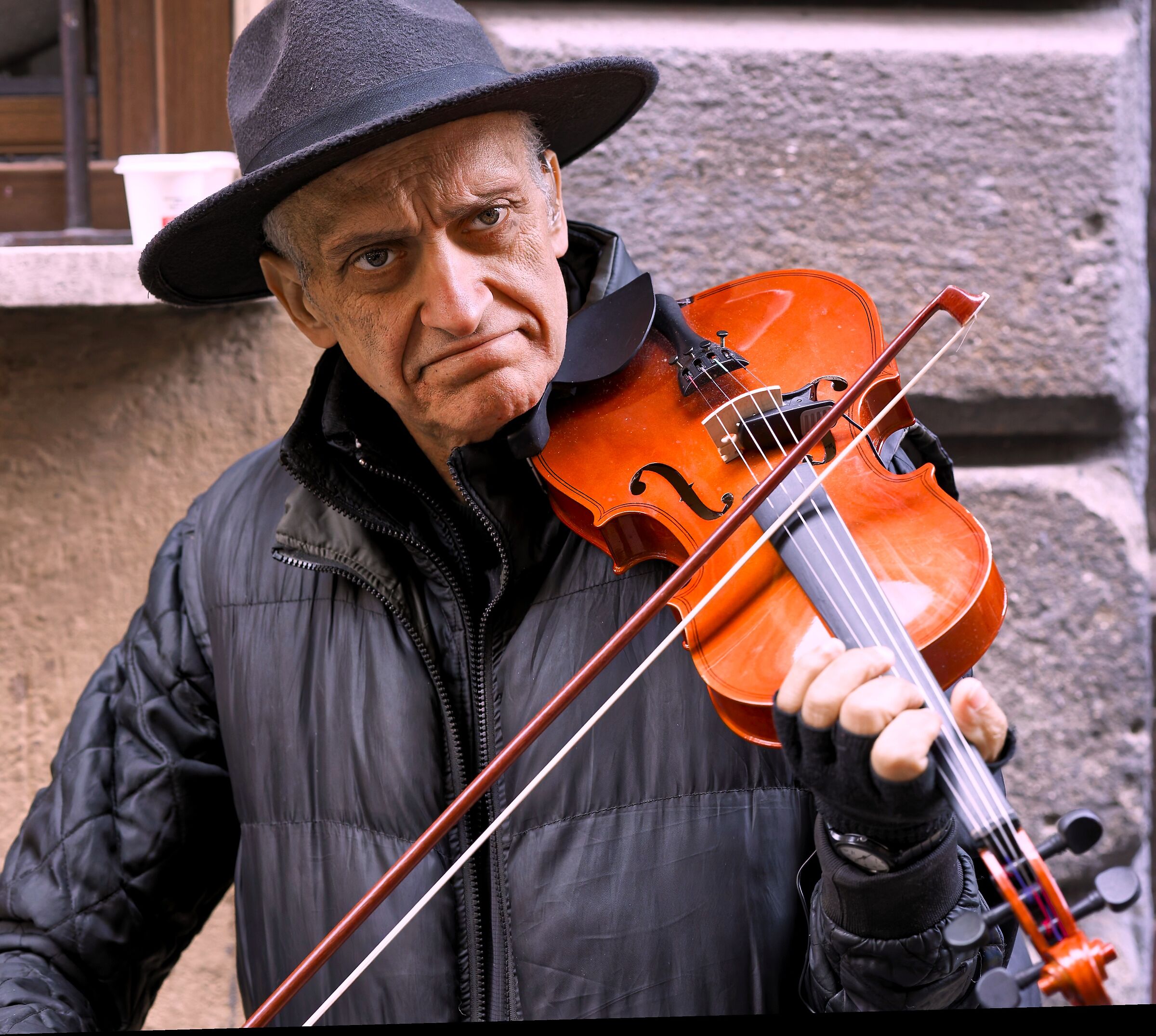 Street violin