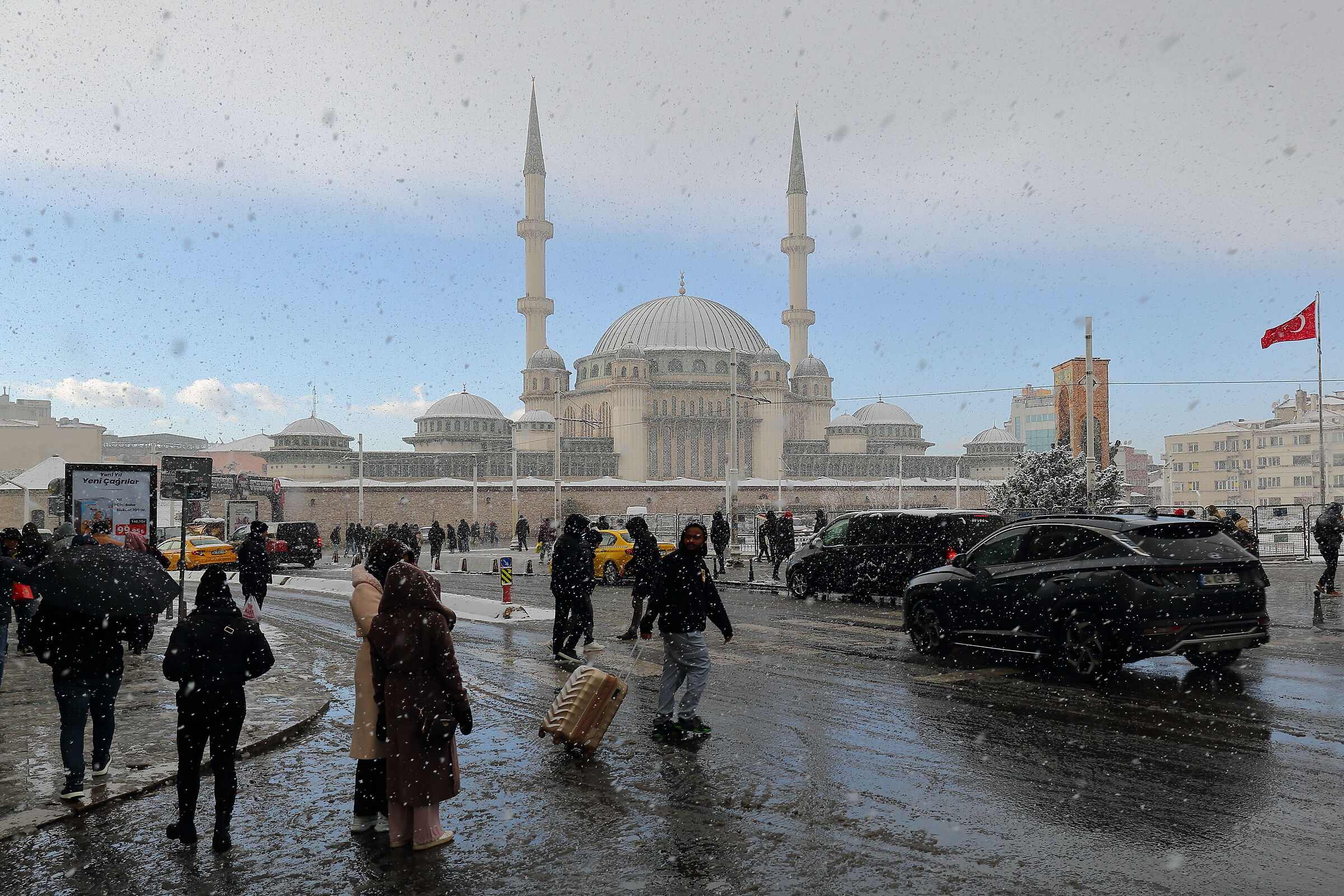 Snow in Taksim Square