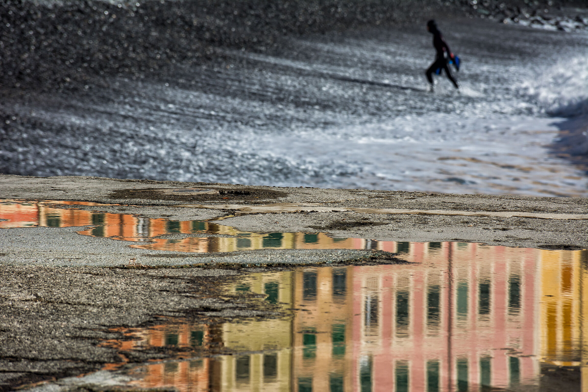 The reflection and the bath